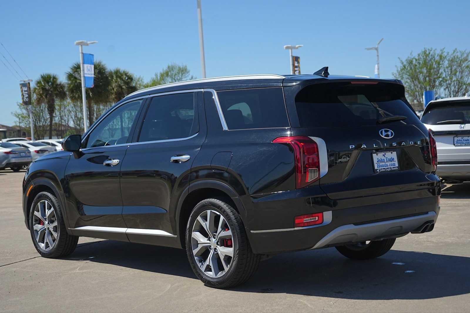 Thumbnail: 2022 Hyundai Palisade - 4