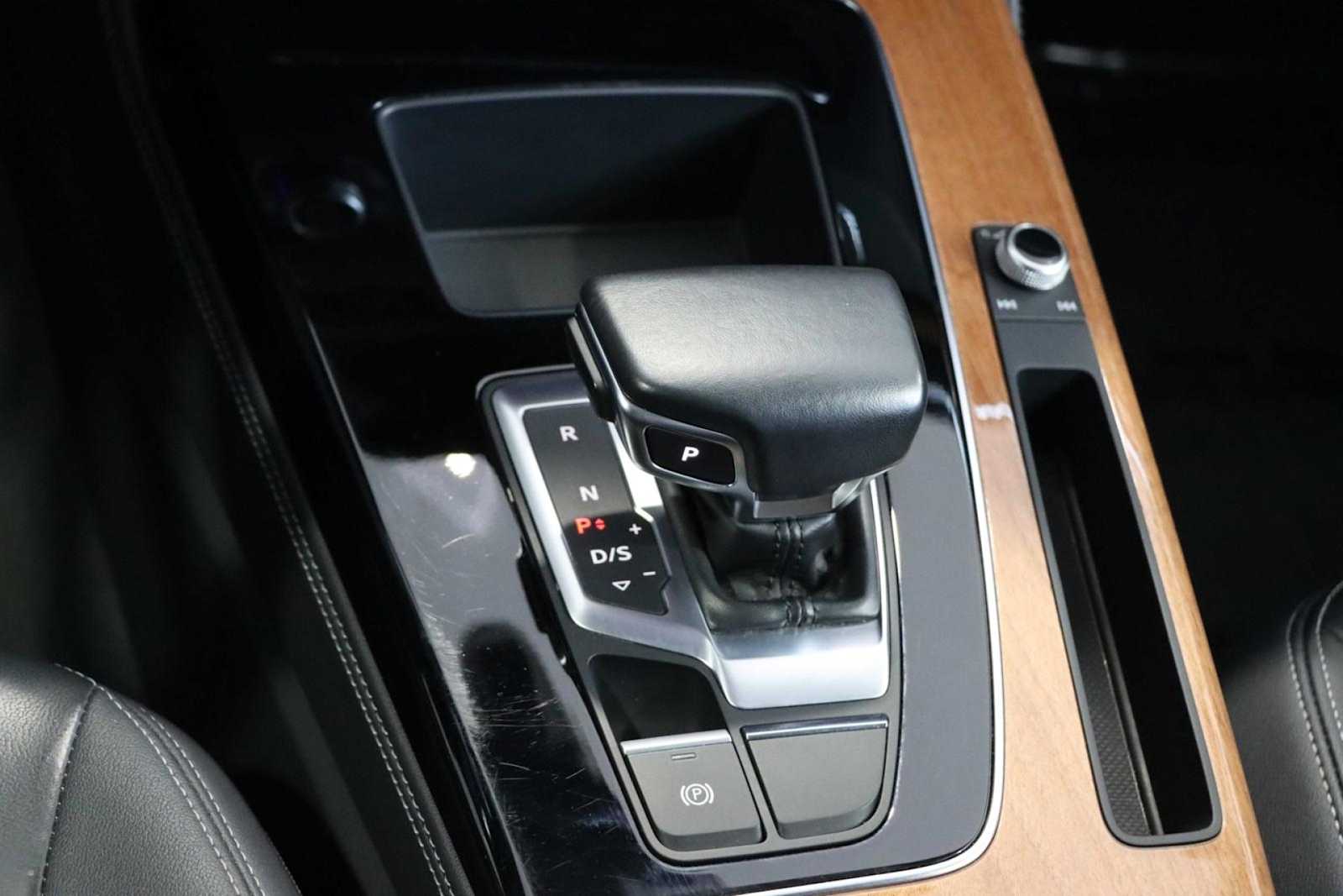 2023 Audi Q5 e Premium Plus 17