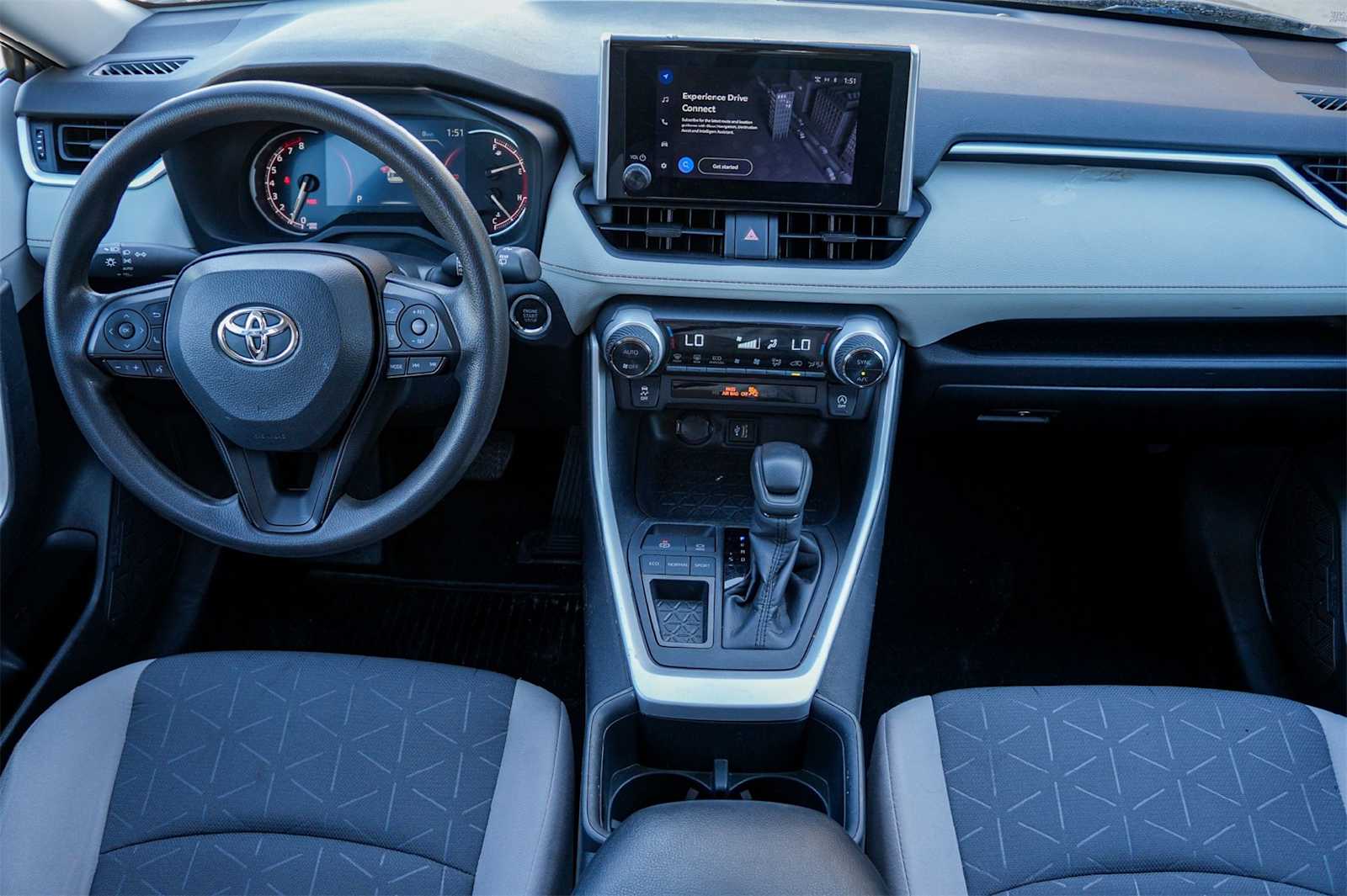 Thumbnail: 2024 Toyota RAV4 - 10