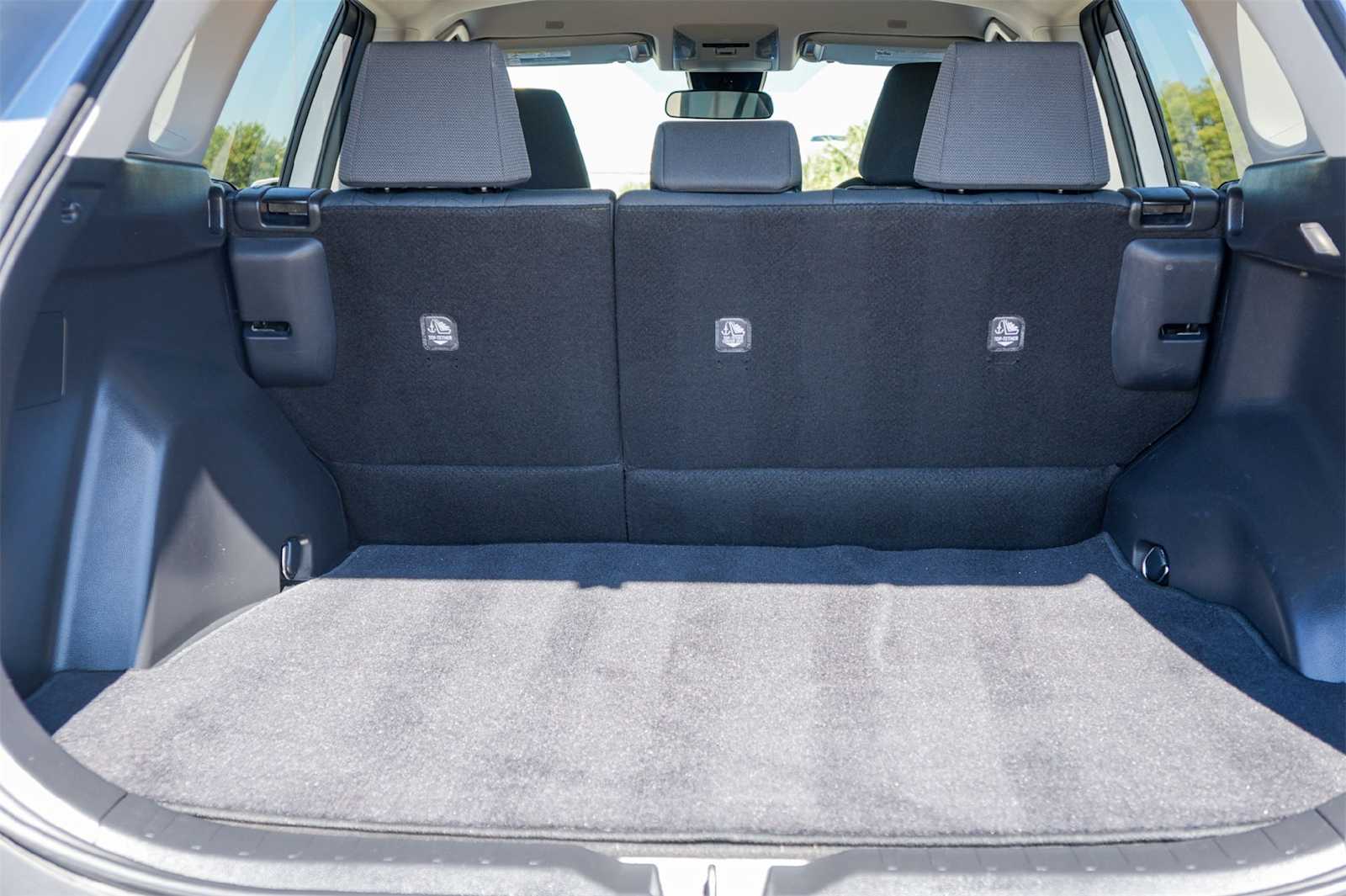 Thumbnail: 2025 Toyota RAV4 - 19