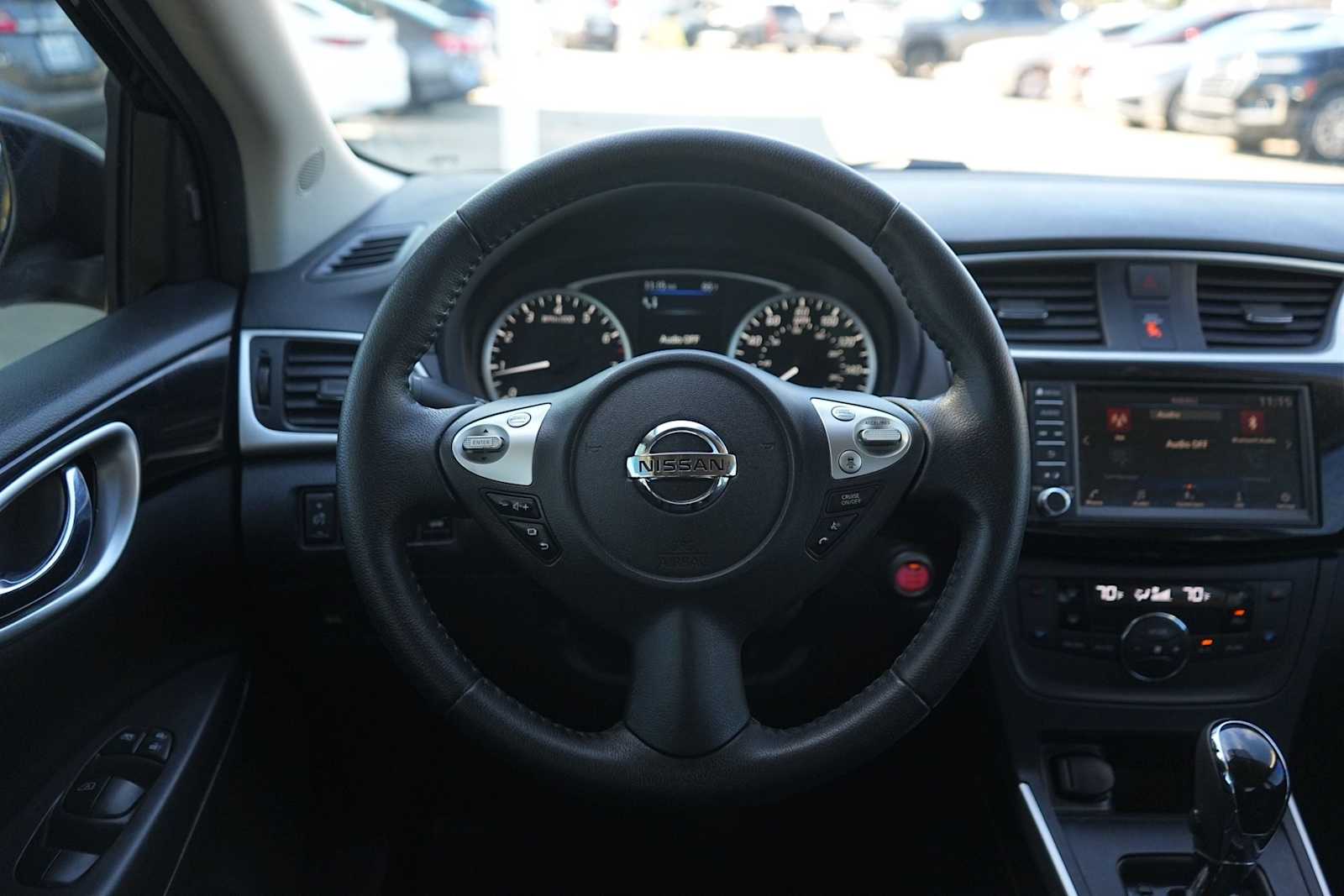 Thumbnail: 2019 Nissan Sentra - 16