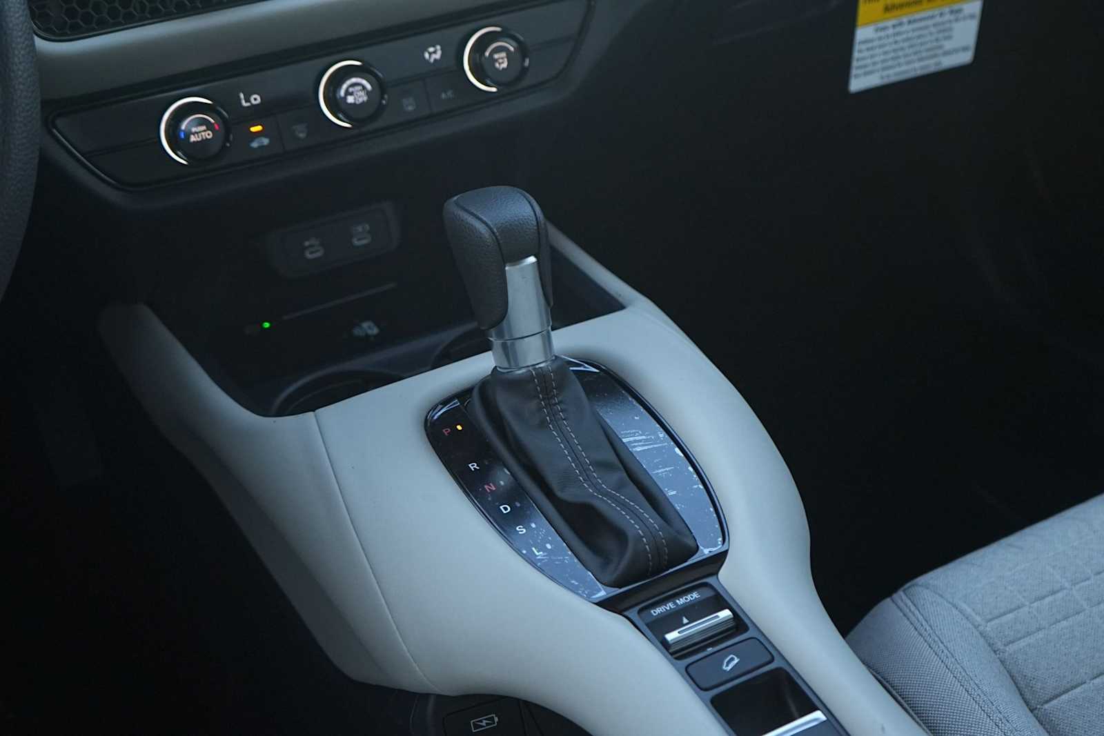 2026 Honda HR-V LX - Photo 17