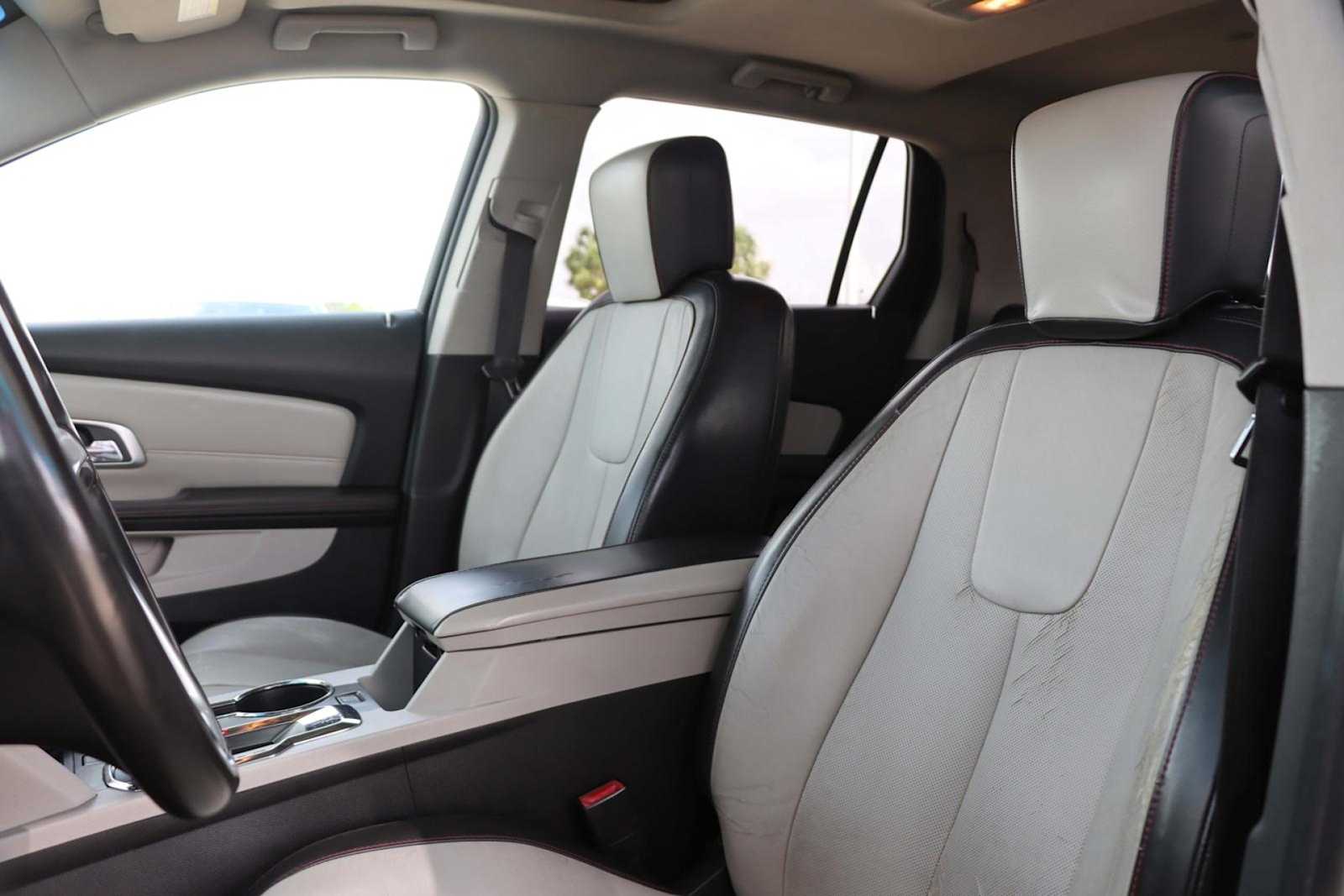 Thumbnail: 2010 GMC Terrain - 11