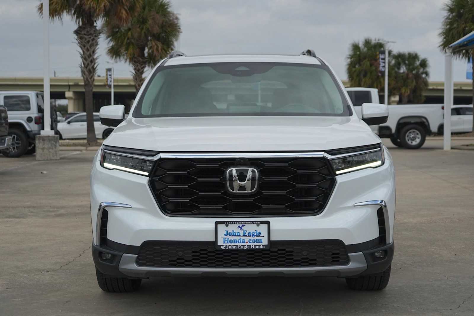 Thumbnail: 2025 Honda Pilot - 6