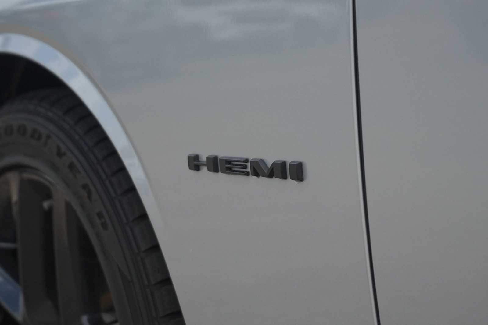 Thumbnail: 2022 Dodge Challenger - 8