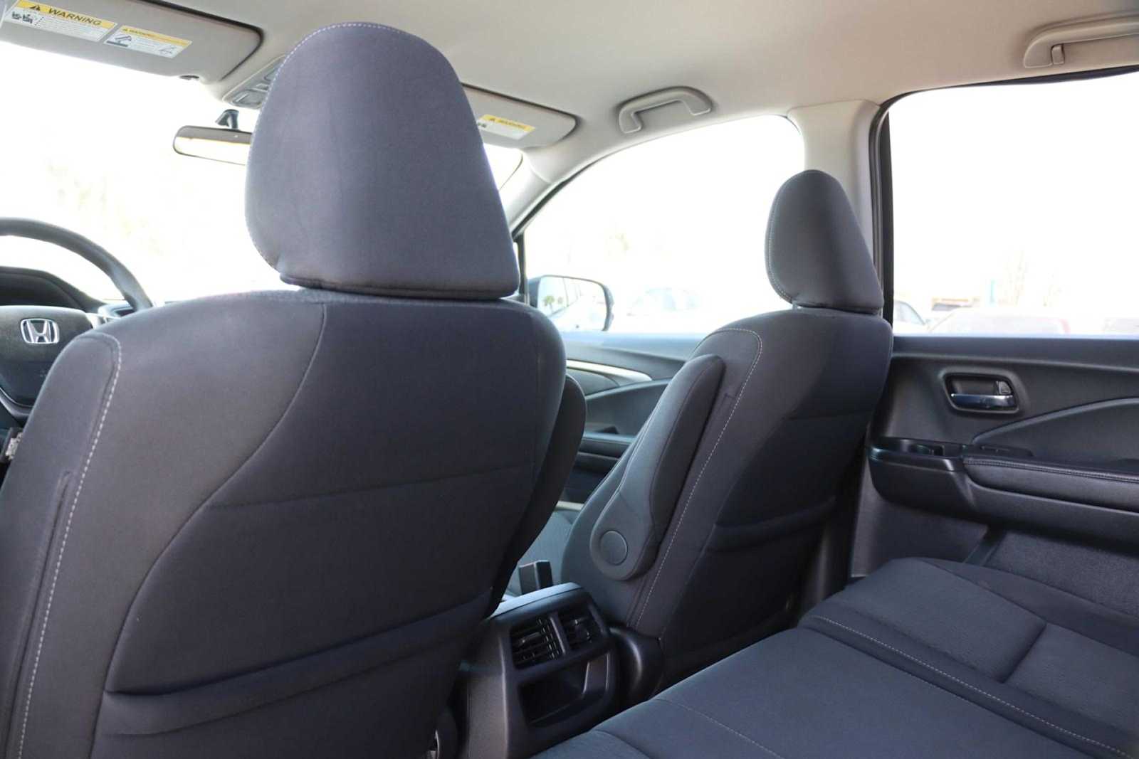 2019 Honda Ridgeline Sport 14