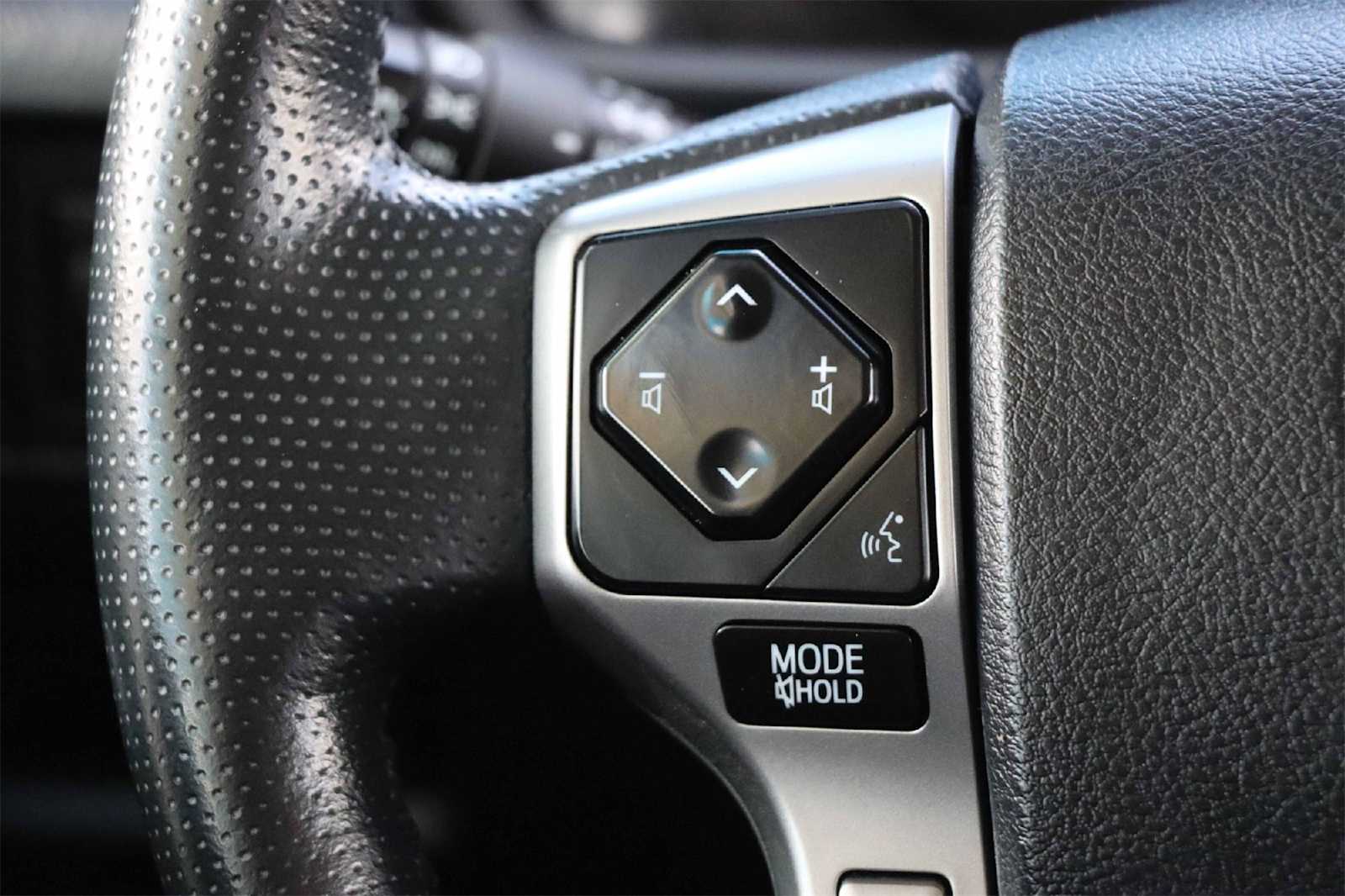 Thumbnail: 2024 Toyota 4Runner - 23