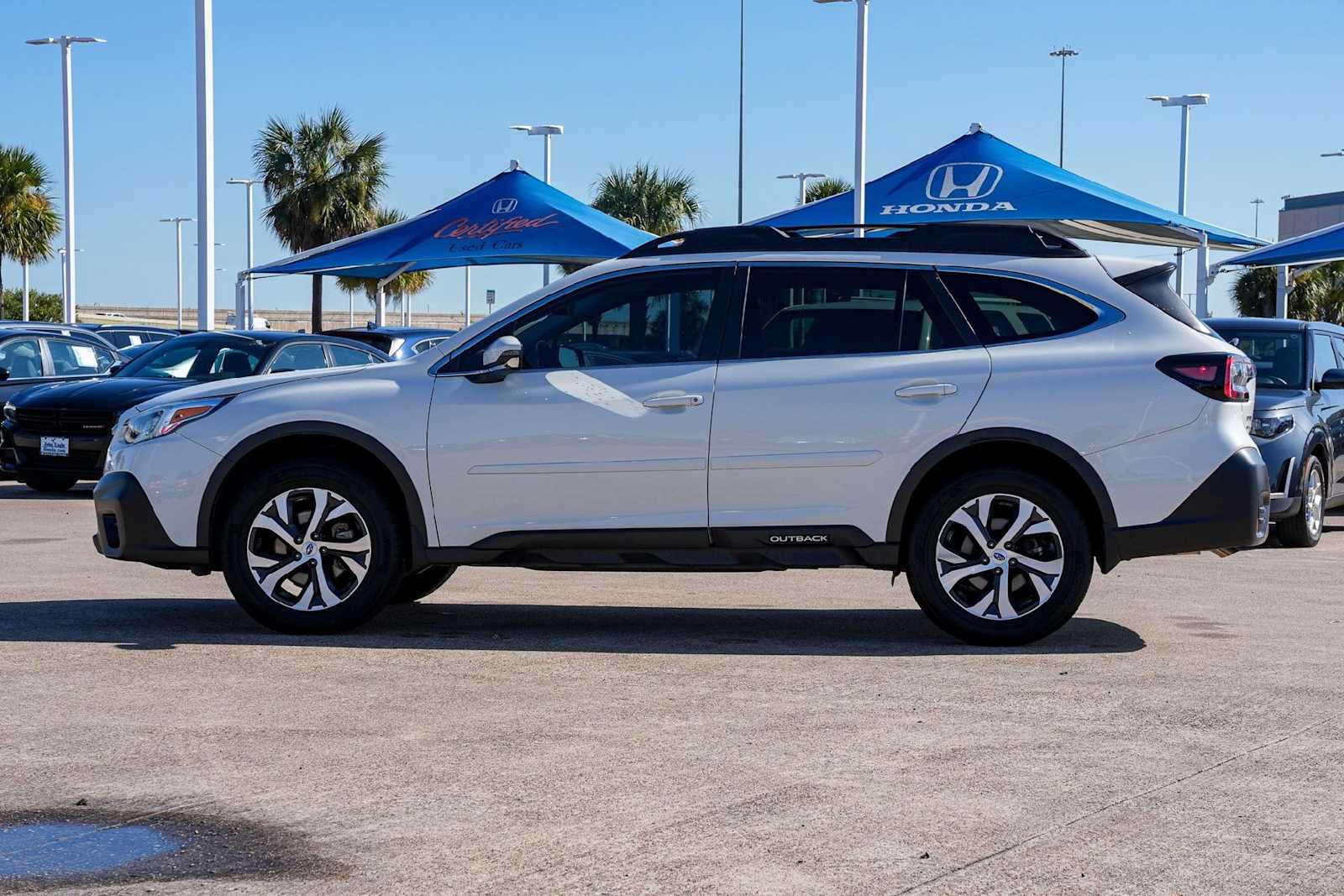 Thumbnail: 2020 Subaru Outback - 3