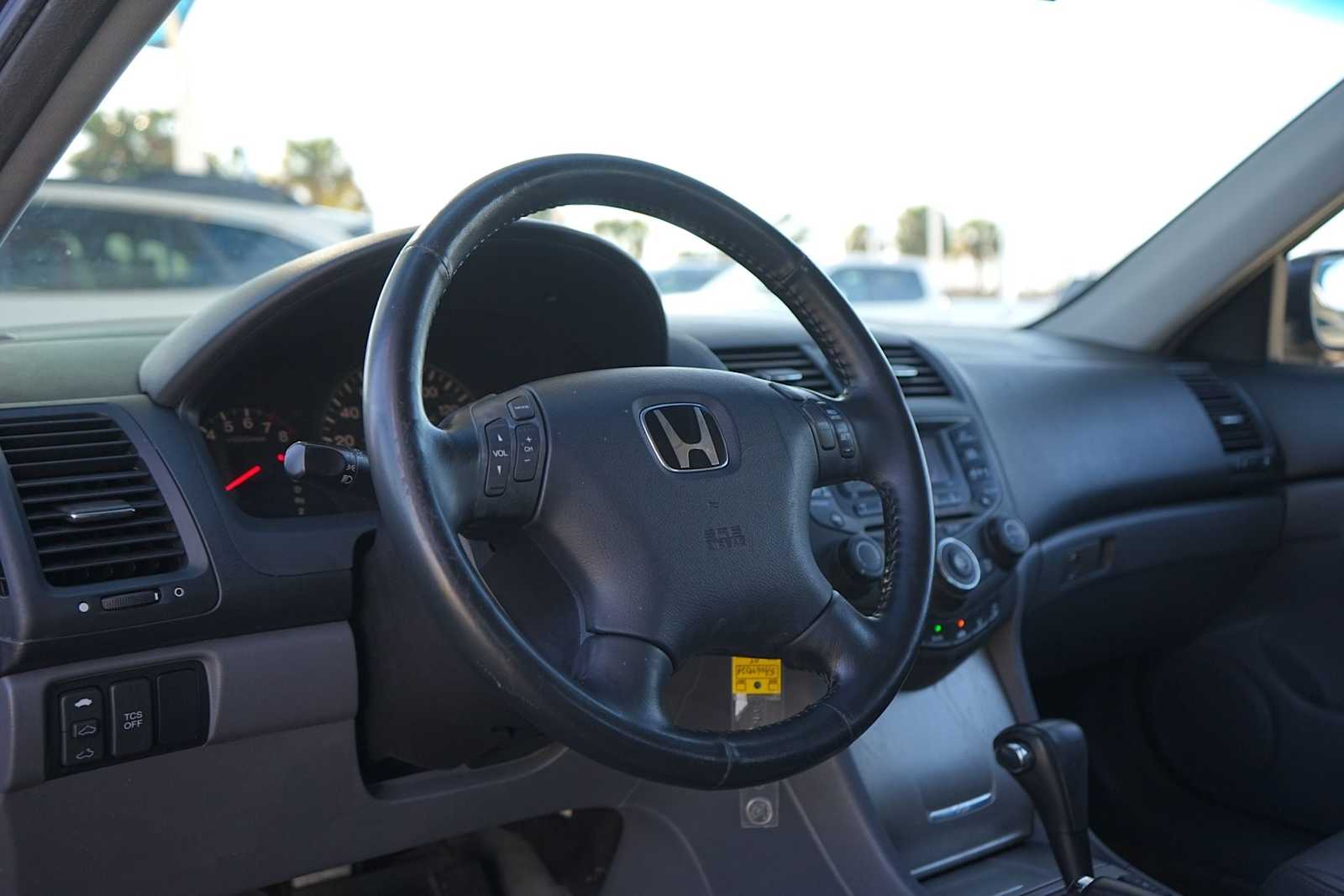 Used 2005 Honda Accord 3.0 EX with VIN 1HGCM66505A064937 for sale in Houston, TX