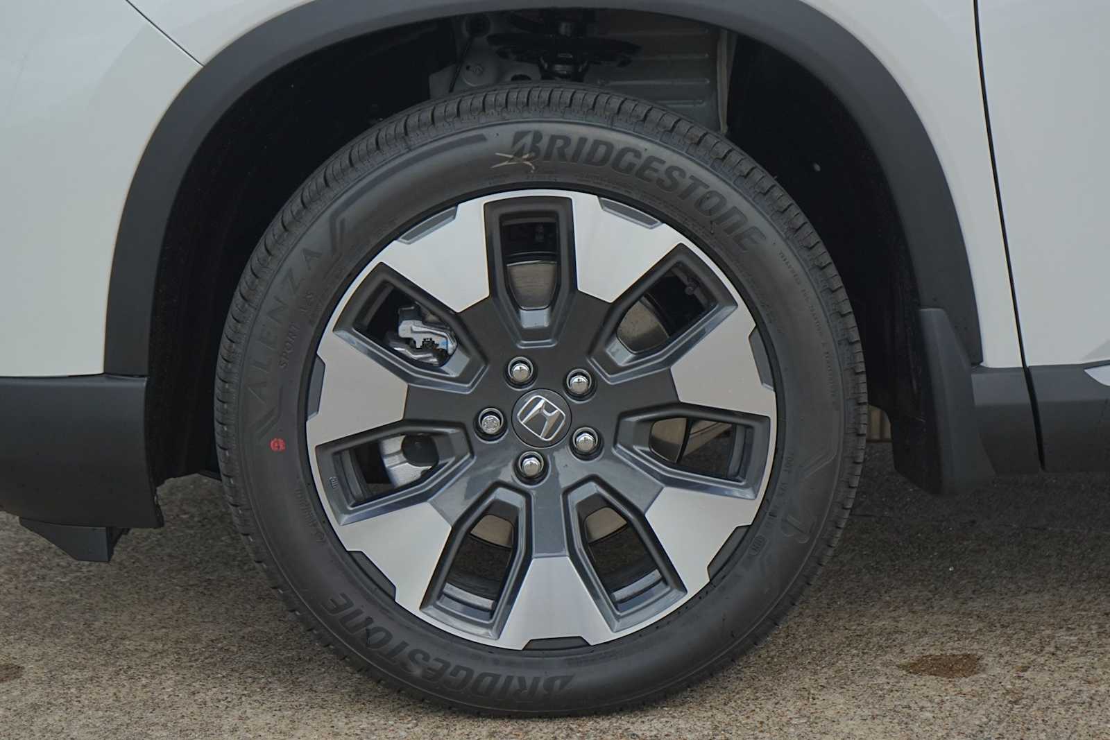 Thumbnail: 2026 Honda Pilot - 7