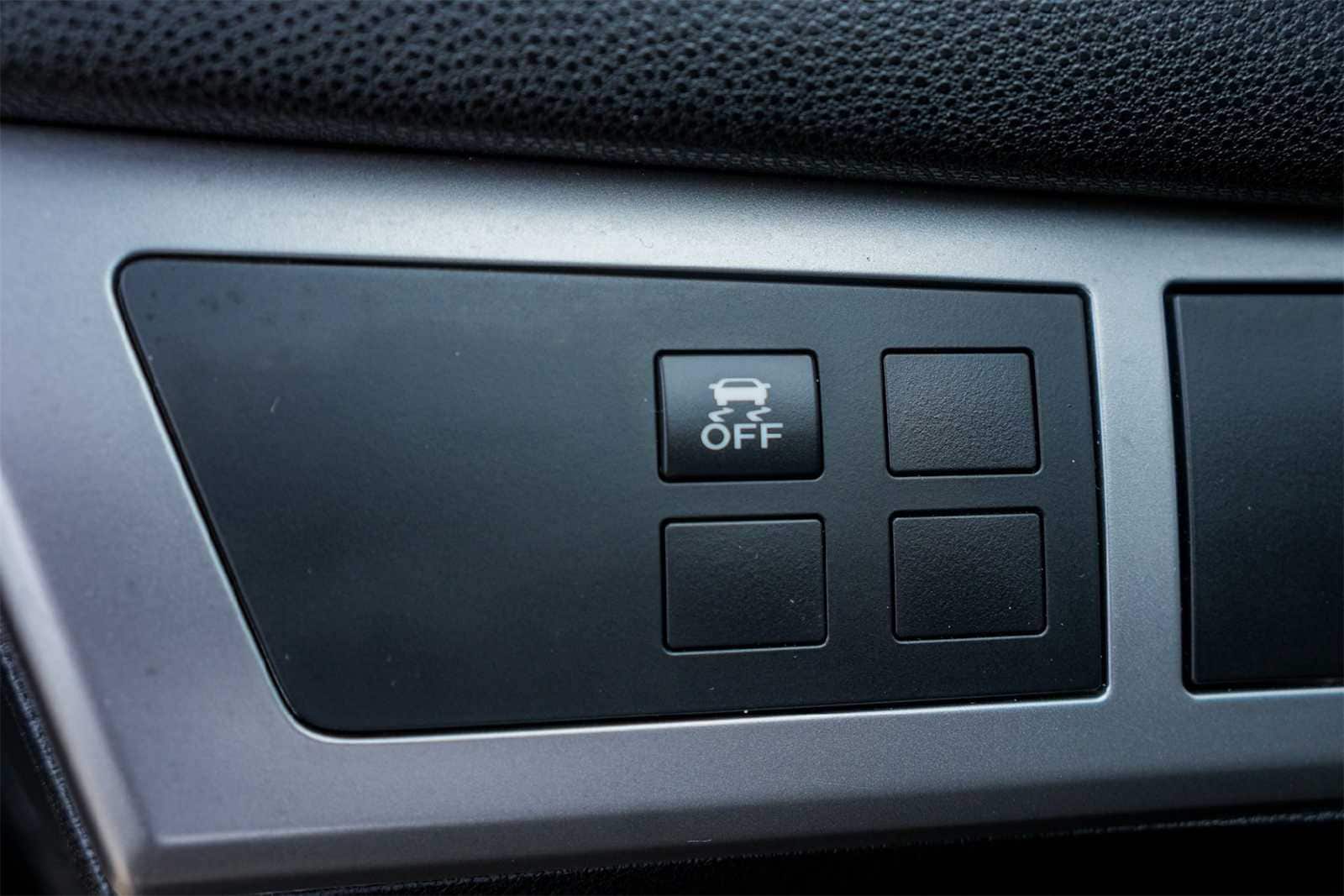 Thumbnail: 2012 Mazda Mazda3 - 23