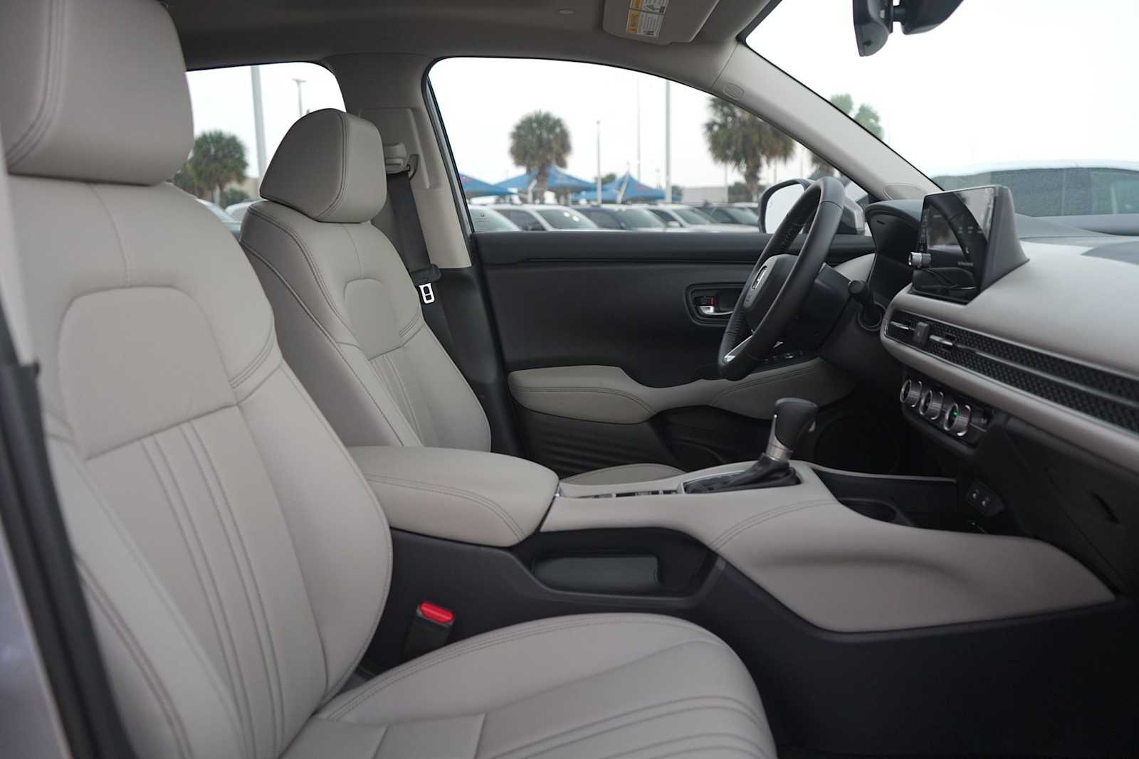 Thumbnail: 2027 Honda HR-V - 14