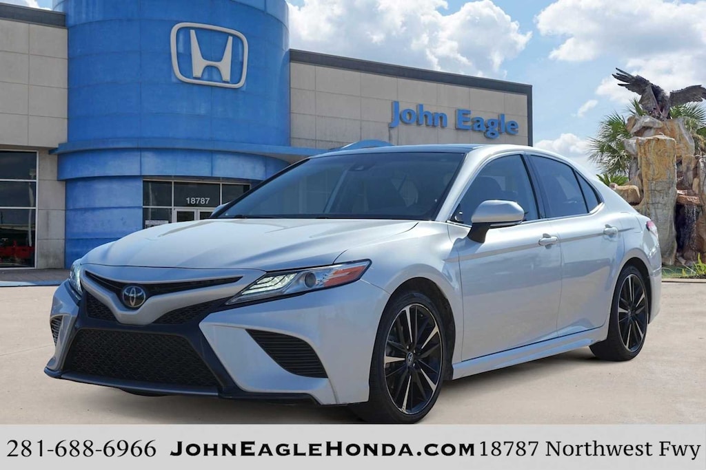 Used 2020 Toyota Camry XSE Sedan