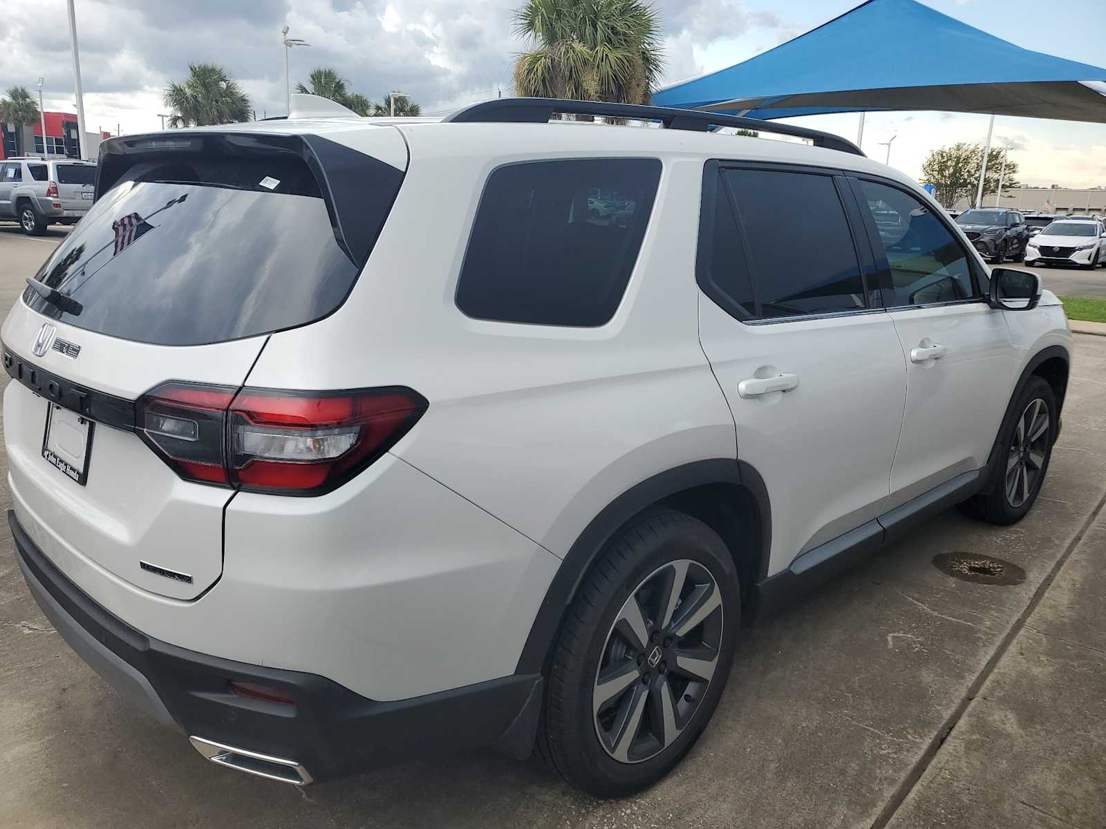 Thumbnail: 2025 Honda Pilot - 3