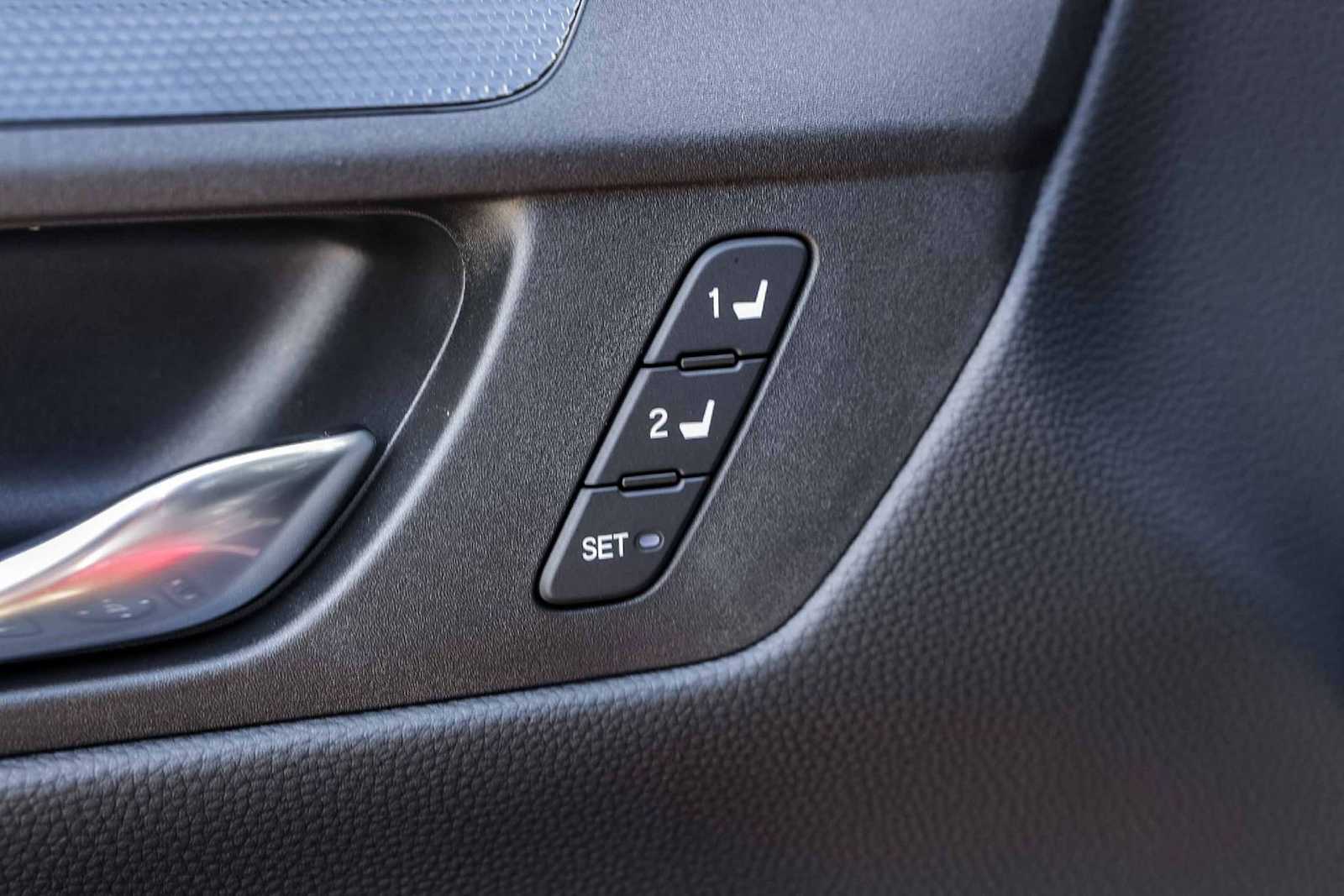 Thumbnail: 2026 Honda CR-V - 17