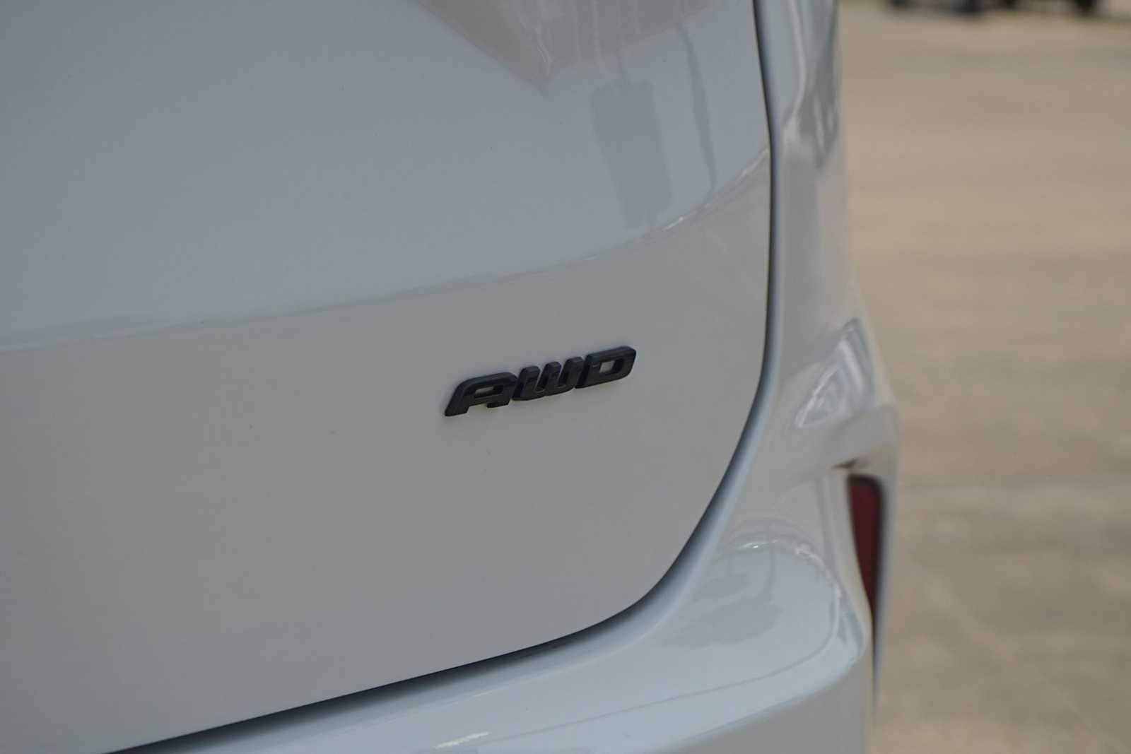 Thumbnail: 2023 Ford Edge - 8