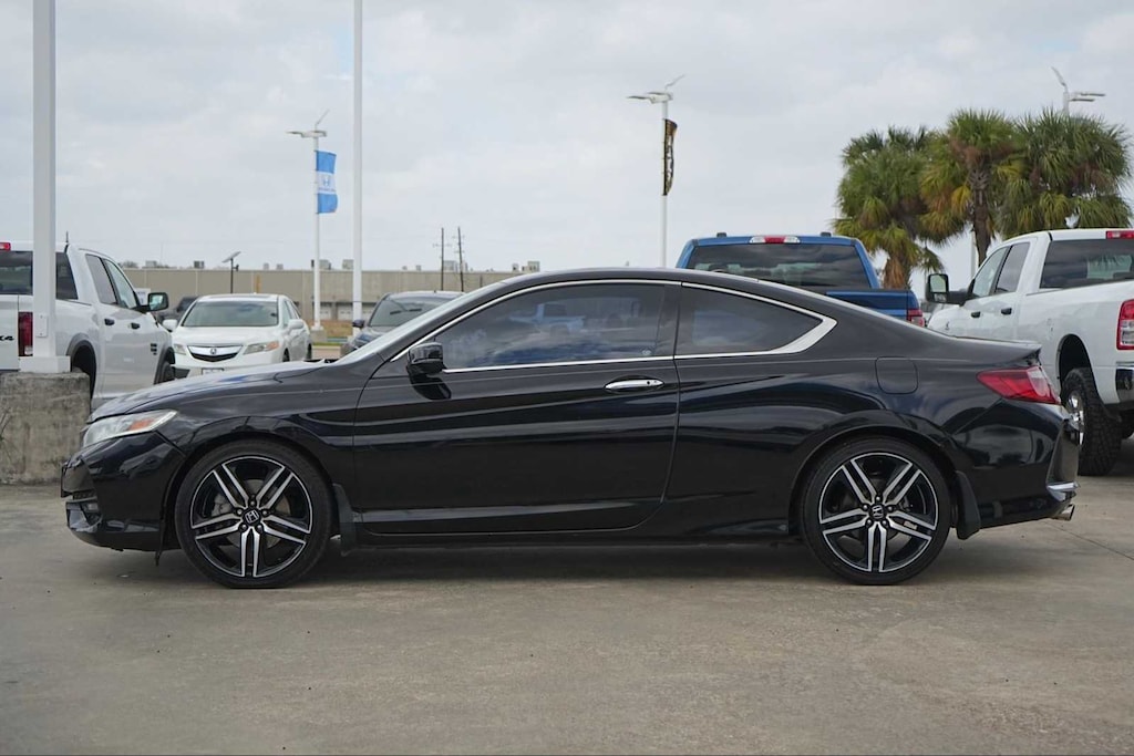 Honda Accord Touring V6 Coupé 2017 certificado