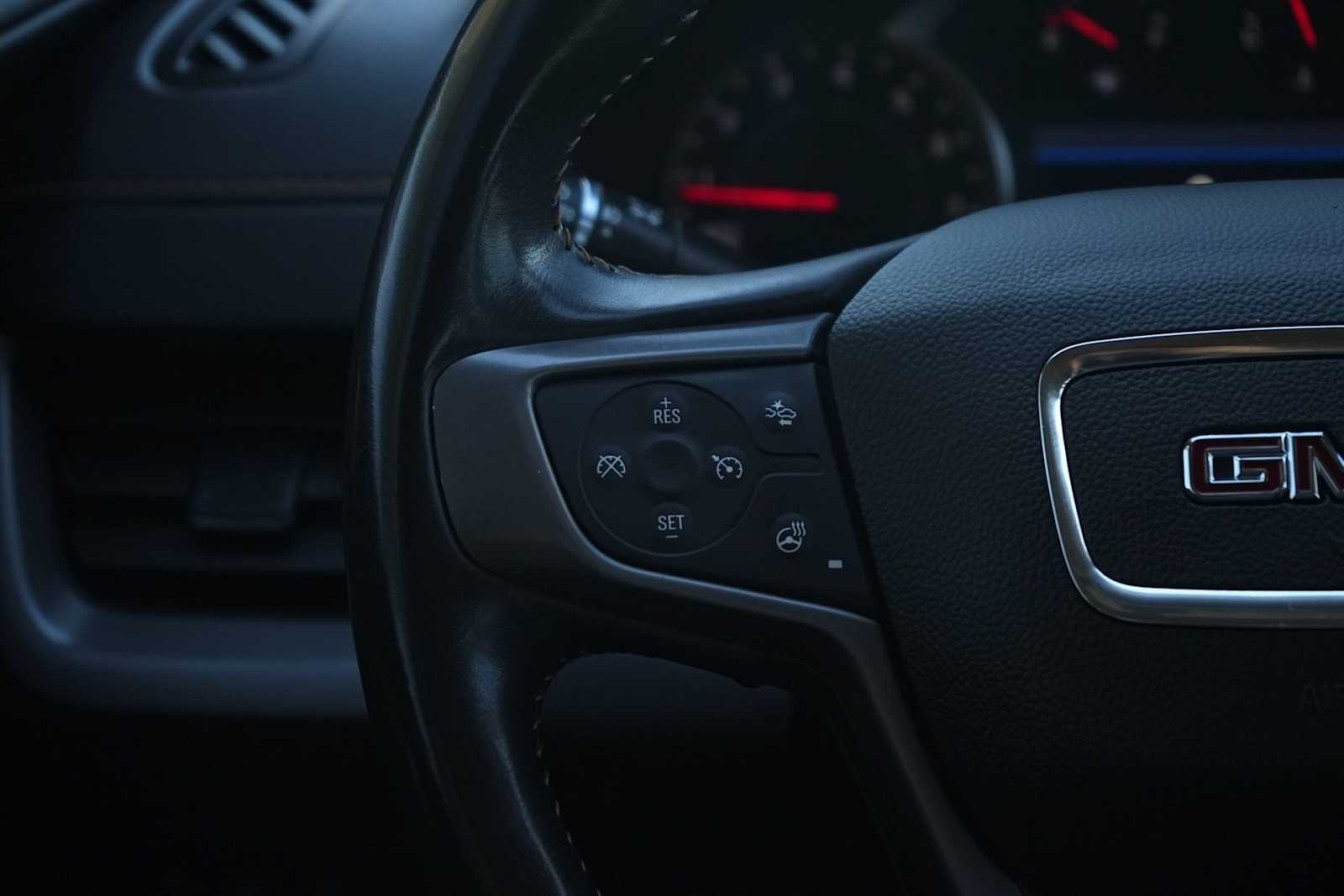 Thumbnail: 2022 GMC Terrain - 17