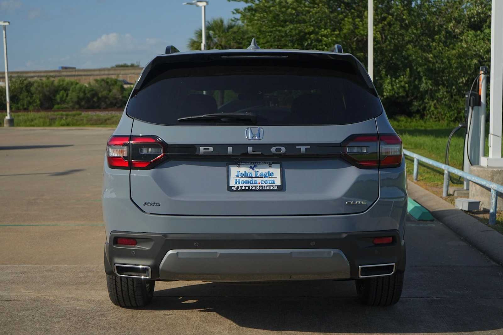 Thumbnail: 2026 Honda Pilot - 5