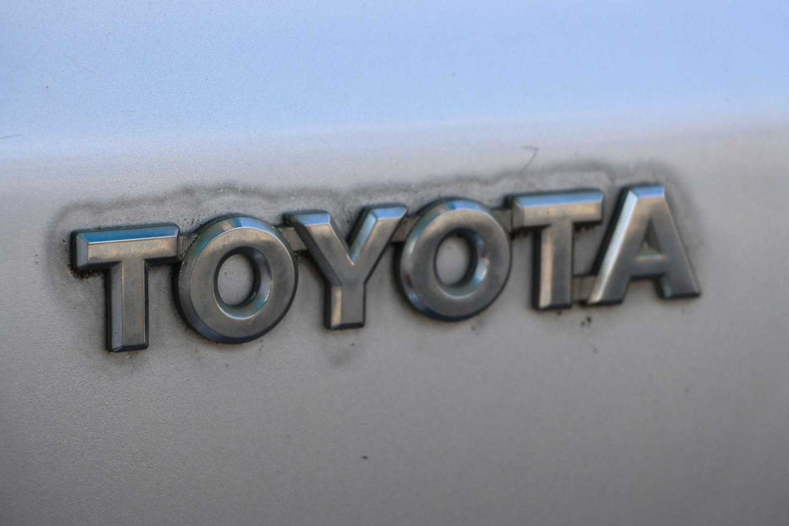 Thumbnail: 2003 Toyota 4Runner - 7