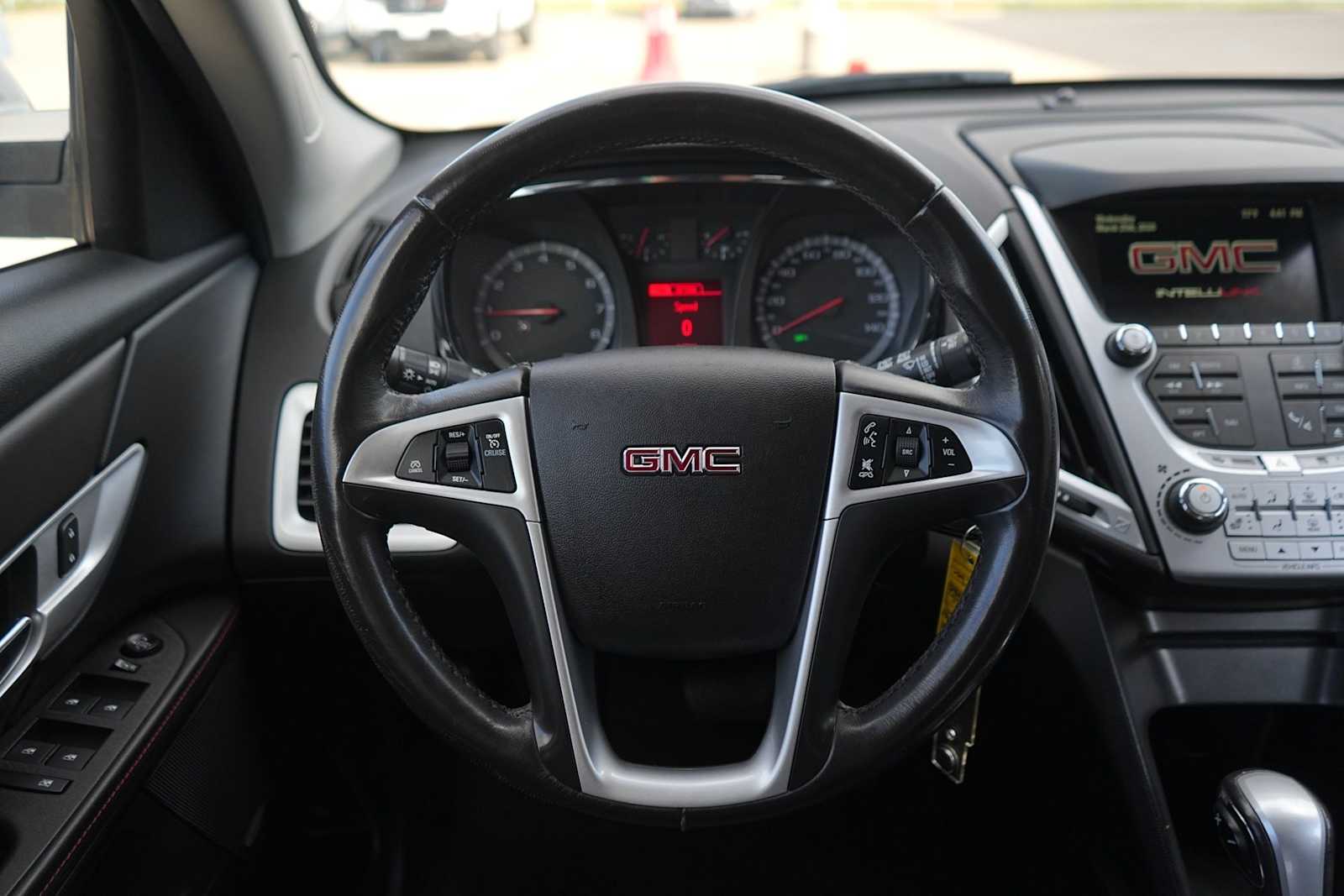 Thumbnail: 2015 GMC Terrain - 16