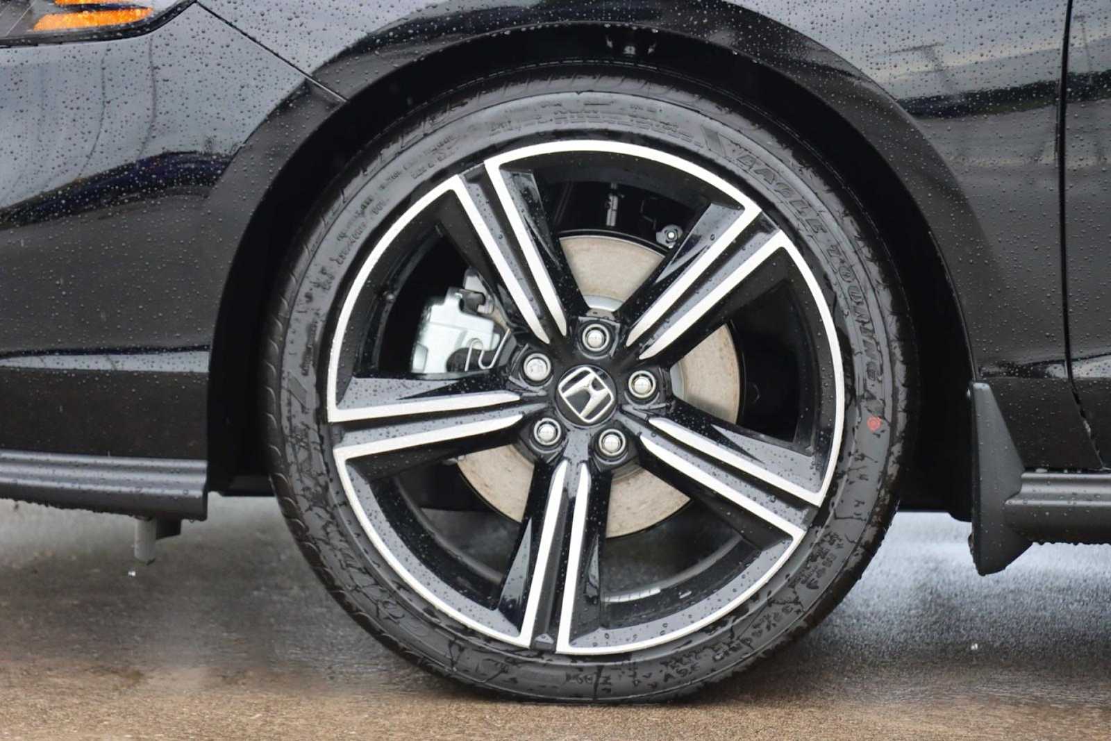 2025 Honda Accord Sport 7