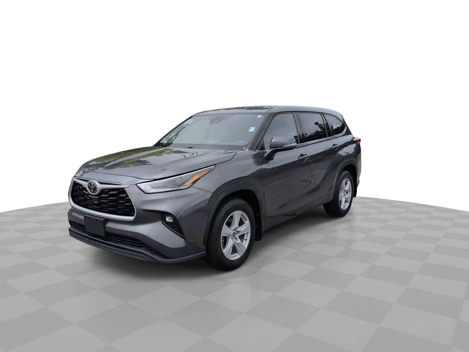 Thumbnail: 2021 Toyota Highlander - 4