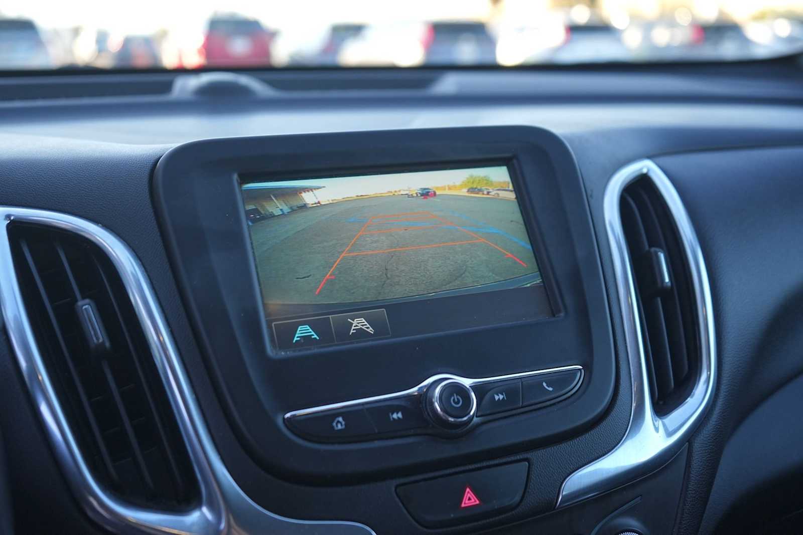 Thumbnail: 2018 Chevrolet Equinox - 23