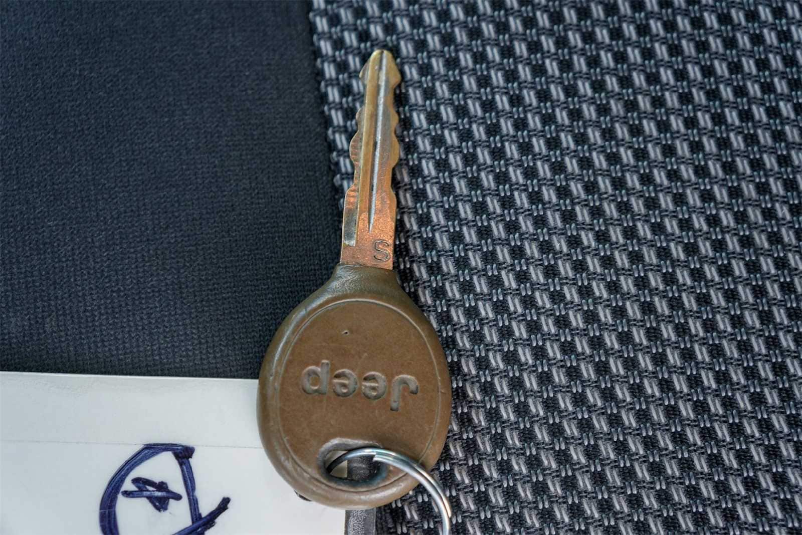 Thumbnail: 2015 Jeep Patriot - 20