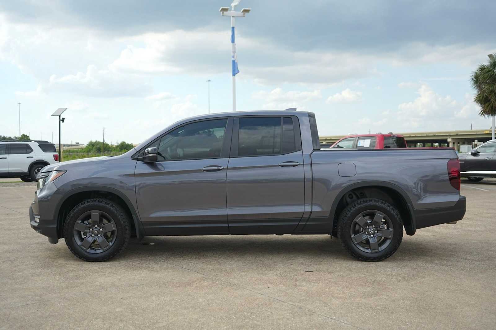 Thumbnail: 2026 Honda Ridgeline - 3