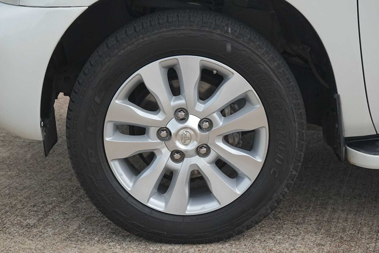 Thumbnail: 2013 Toyota Sequoia - 7