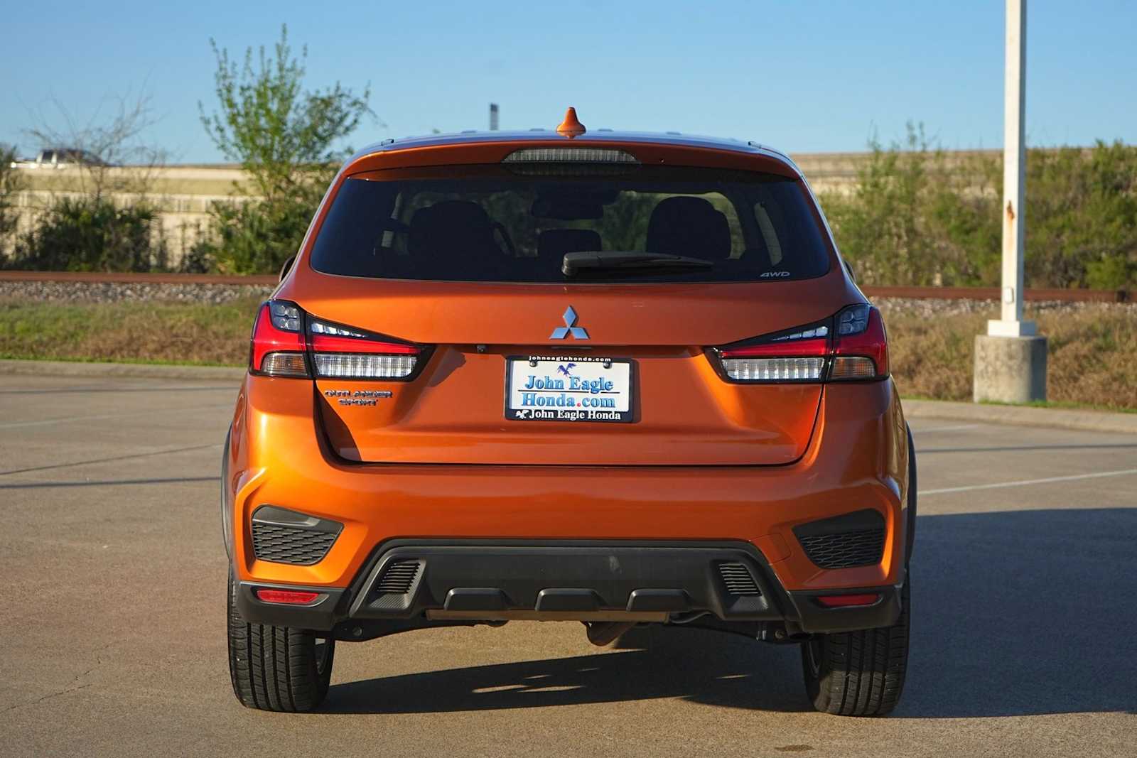 Thumbnail: 2024 Mitsubishi Outlander Sport - 5