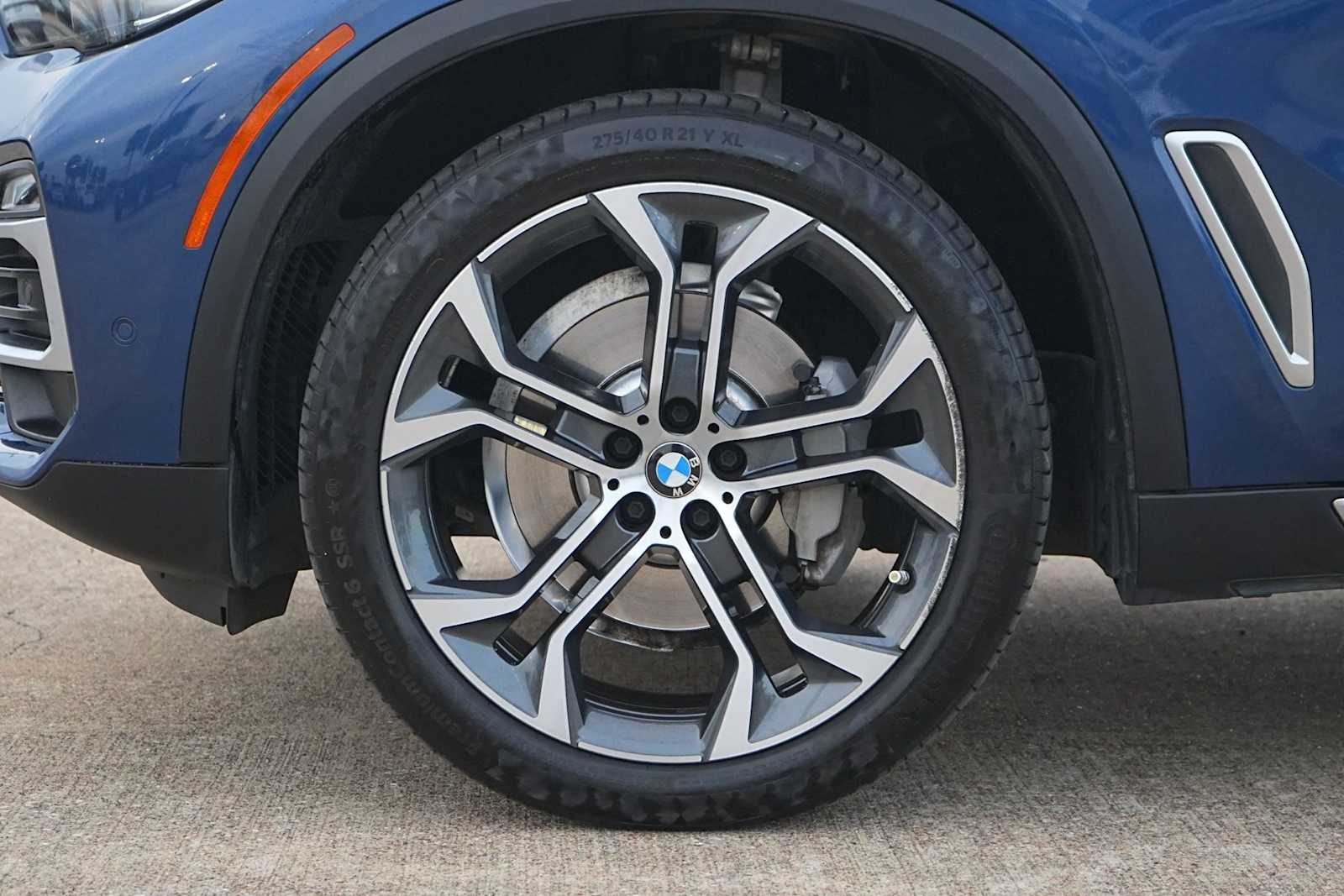Thumbnail: 2021 BMW X5 - 7