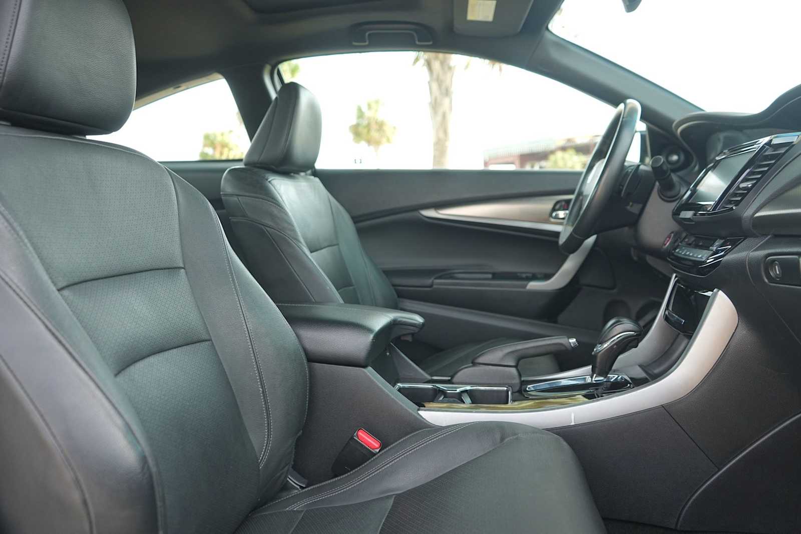 Thumbnail: 2017 Honda Accord - 15