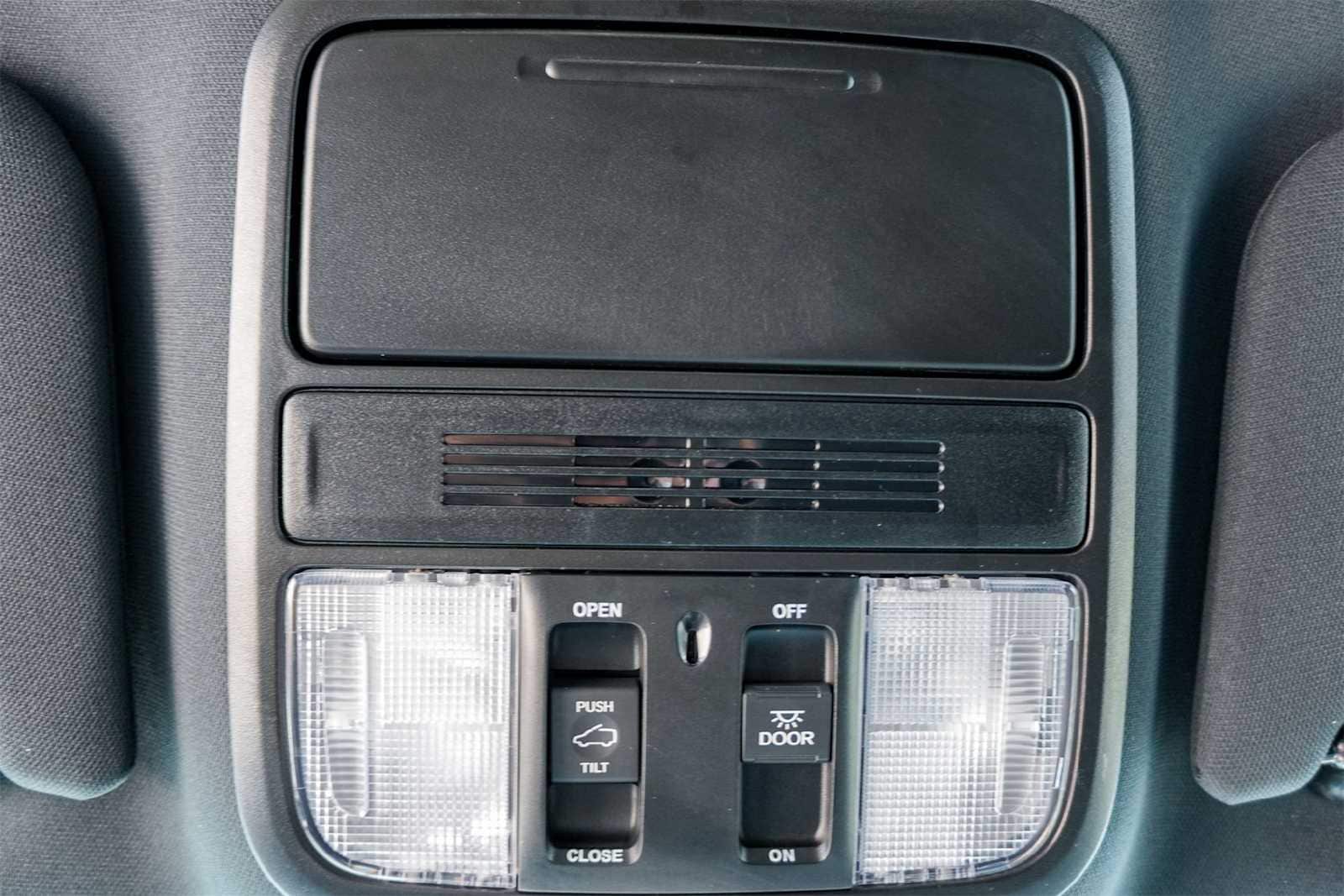 Thumbnail: 2024 Honda Odyssey - 27