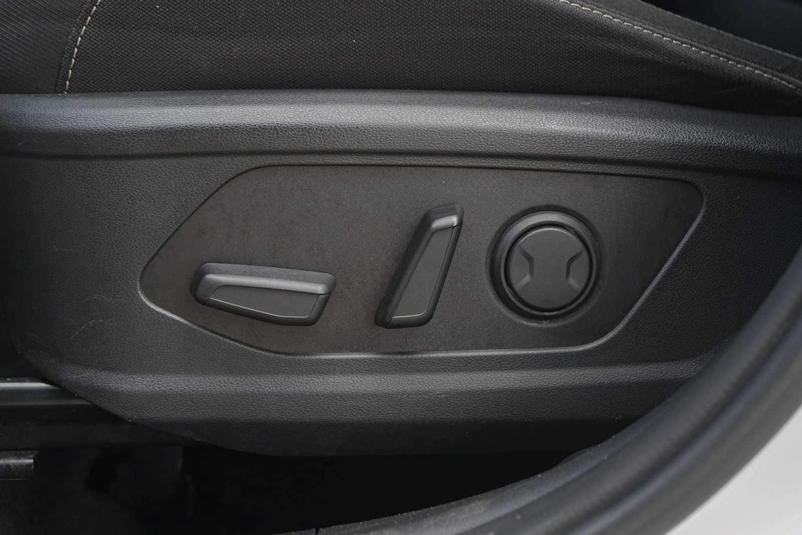 Thumbnail: 2022 Hyundai Tucson - 12