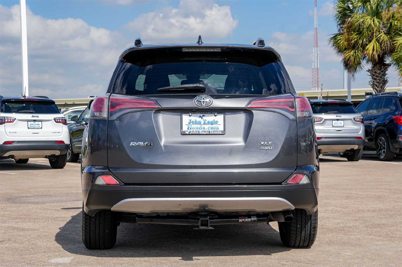 Thumbnail: 2018 Toyota RAV4 - 5