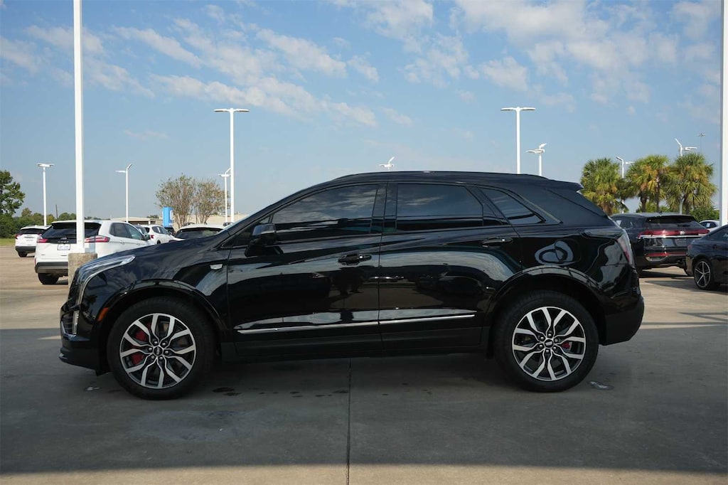 Used 2024 CADILLAC XT5 Sport SUV