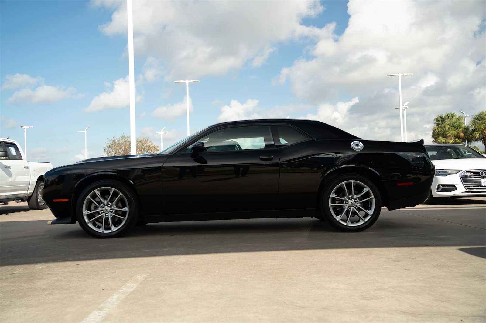 Thumbnail: 2023 Dodge Challenger - 3