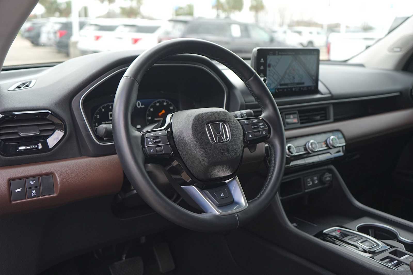 Thumbnail: 2025 Honda Pilot - 2