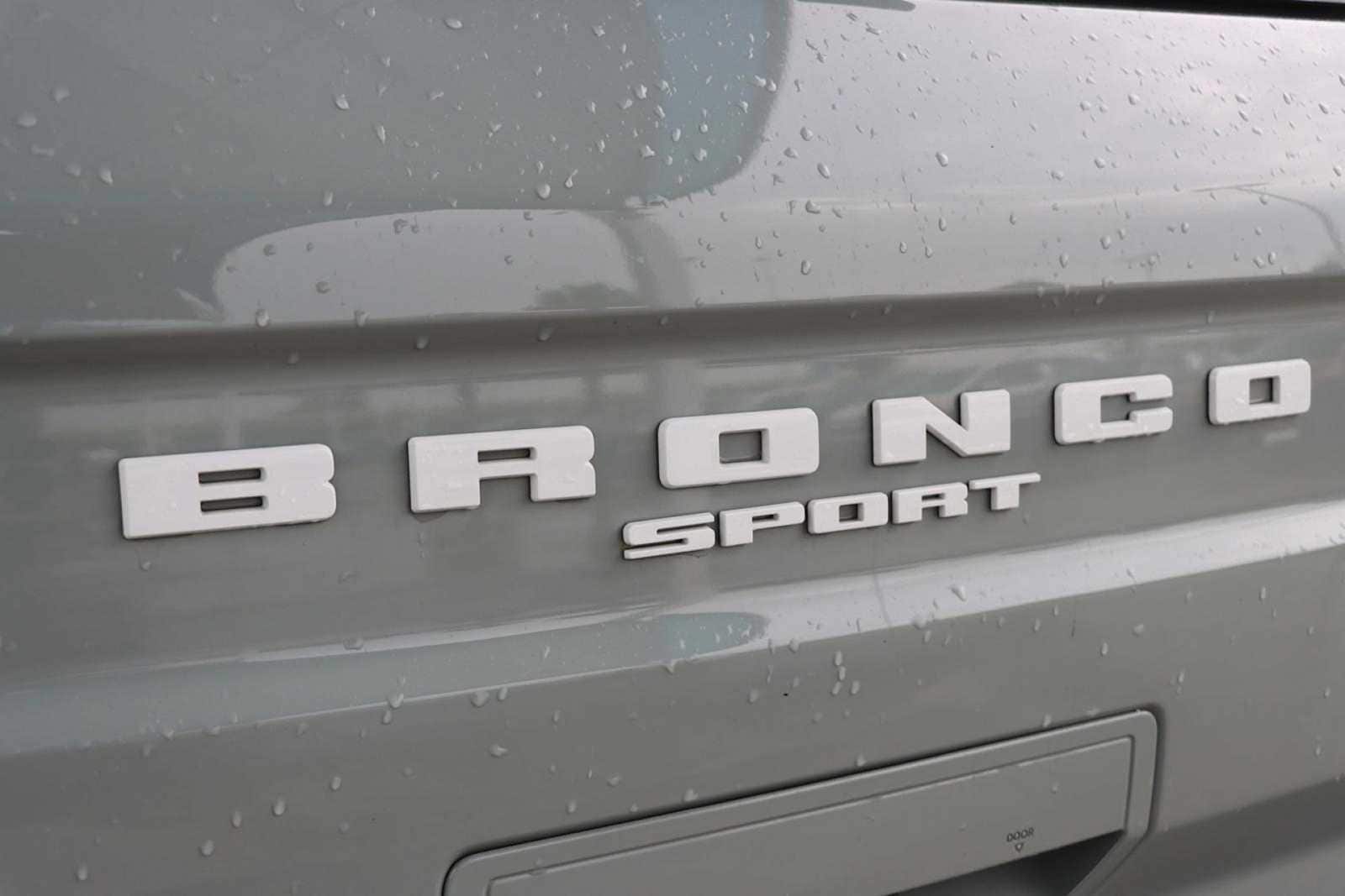 Thumbnail: 2024 Ford Bronco Sport - 7