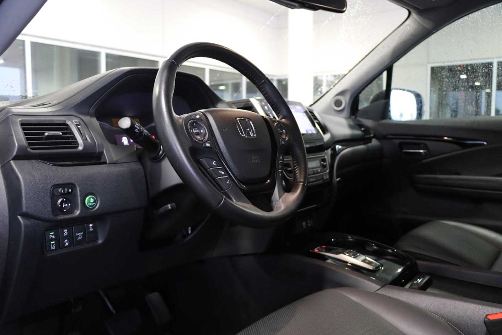 2020 Honda Ridgeline RTL-E 2