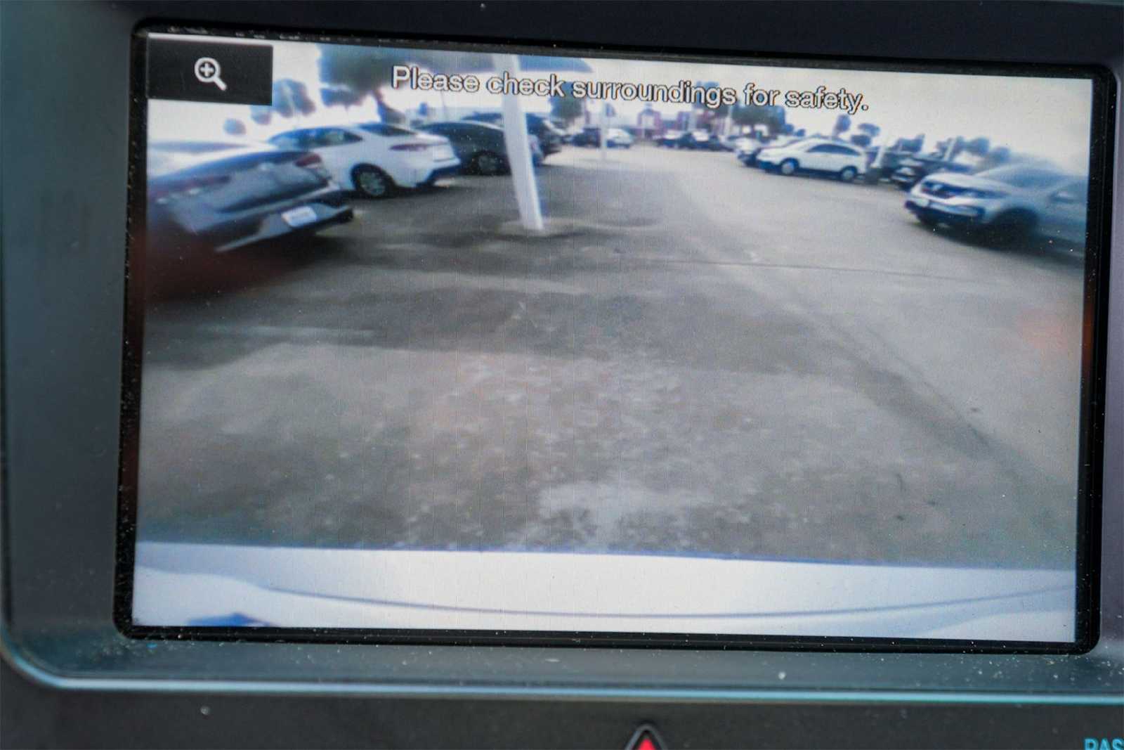 Thumbnail: 2012 Ford Explorer - 24