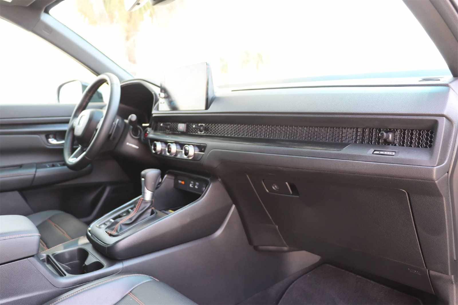 Thumbnail: 2025 Honda CR-V - 13