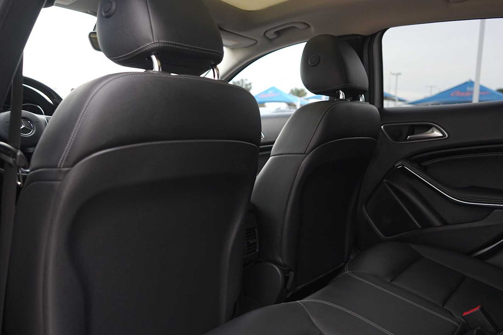 Thumbnail: 2020 Mercedes-Benz GLA - 13