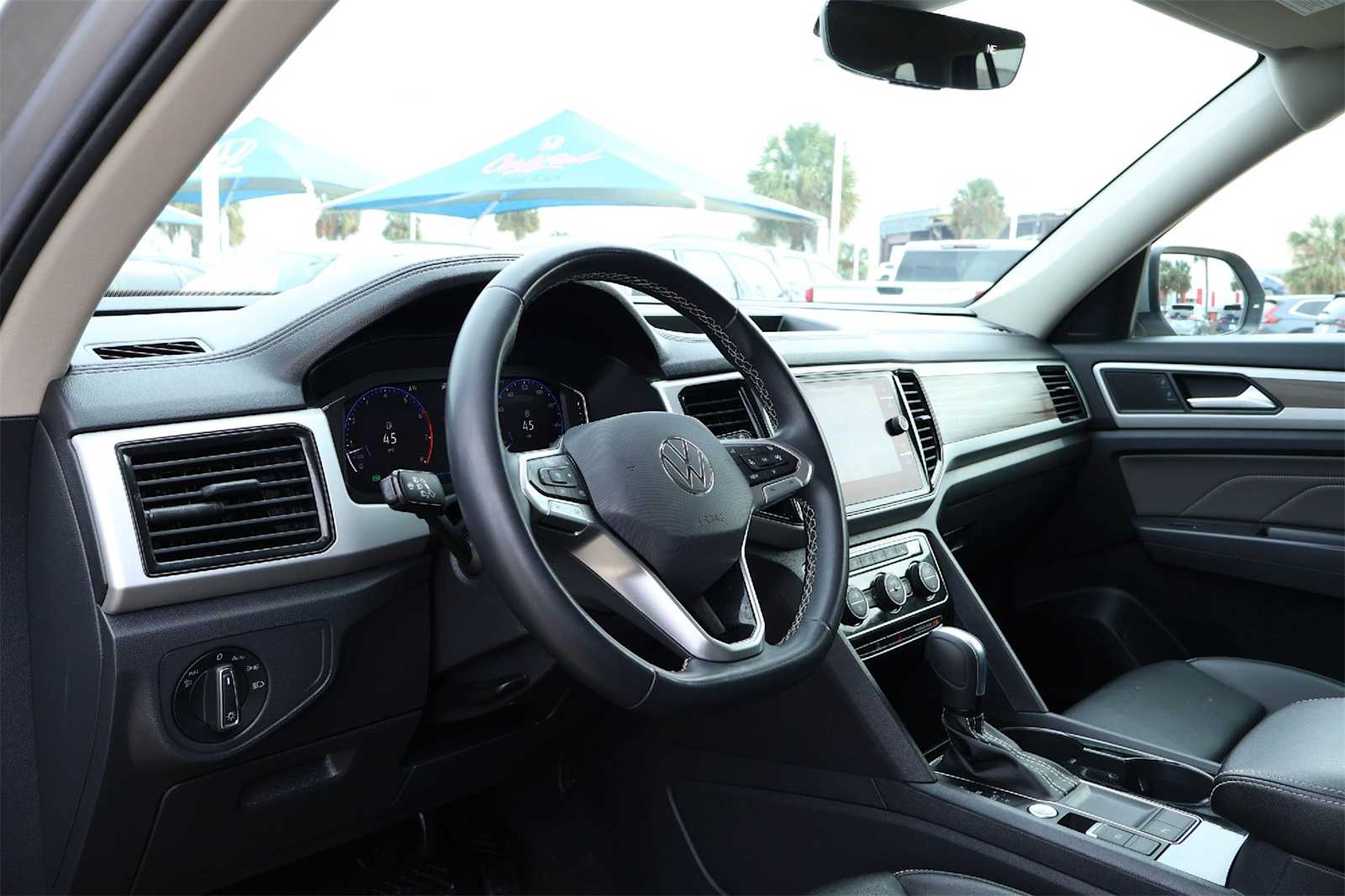 Thumbnail: 2021 Volkswagen Atlas - 2