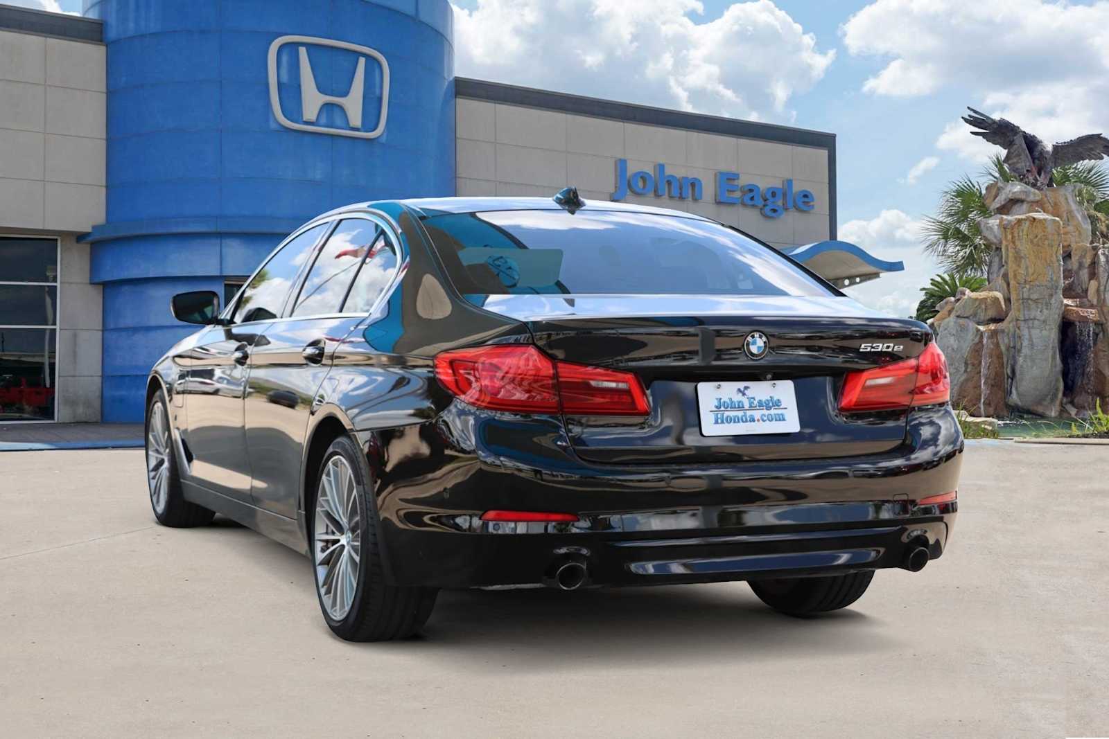 Thumbnail: 2018 BMW 5 Series - 4