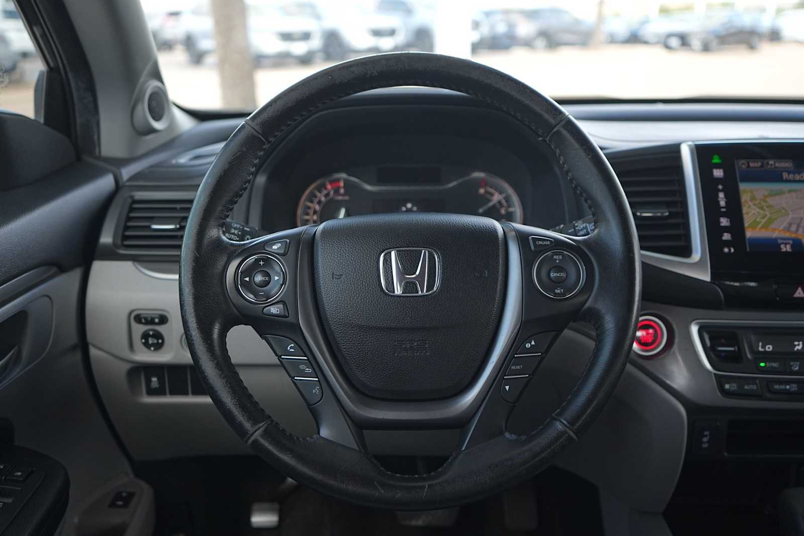 Thumbnail: 2016 Honda Pilot - 16