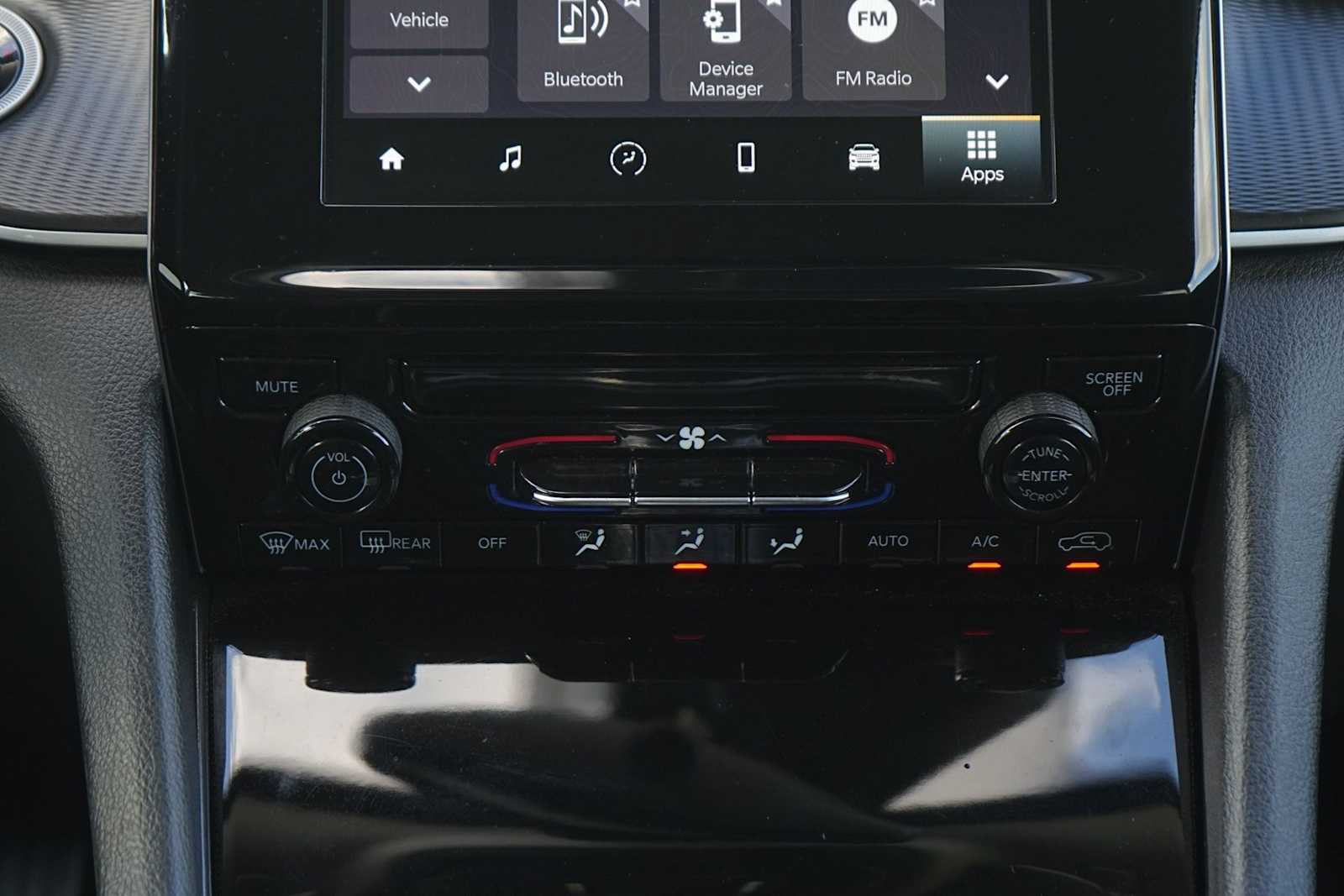 Thumbnail: 2024 Jeep Grand Cherokee - 20