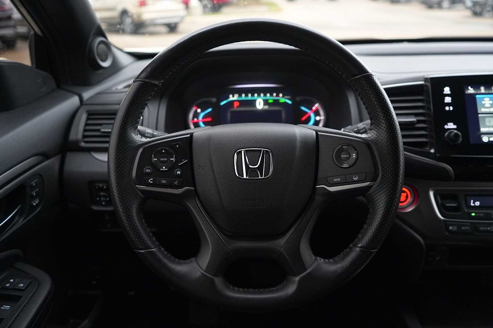 Thumbnail: 2019 Honda Passport - 16